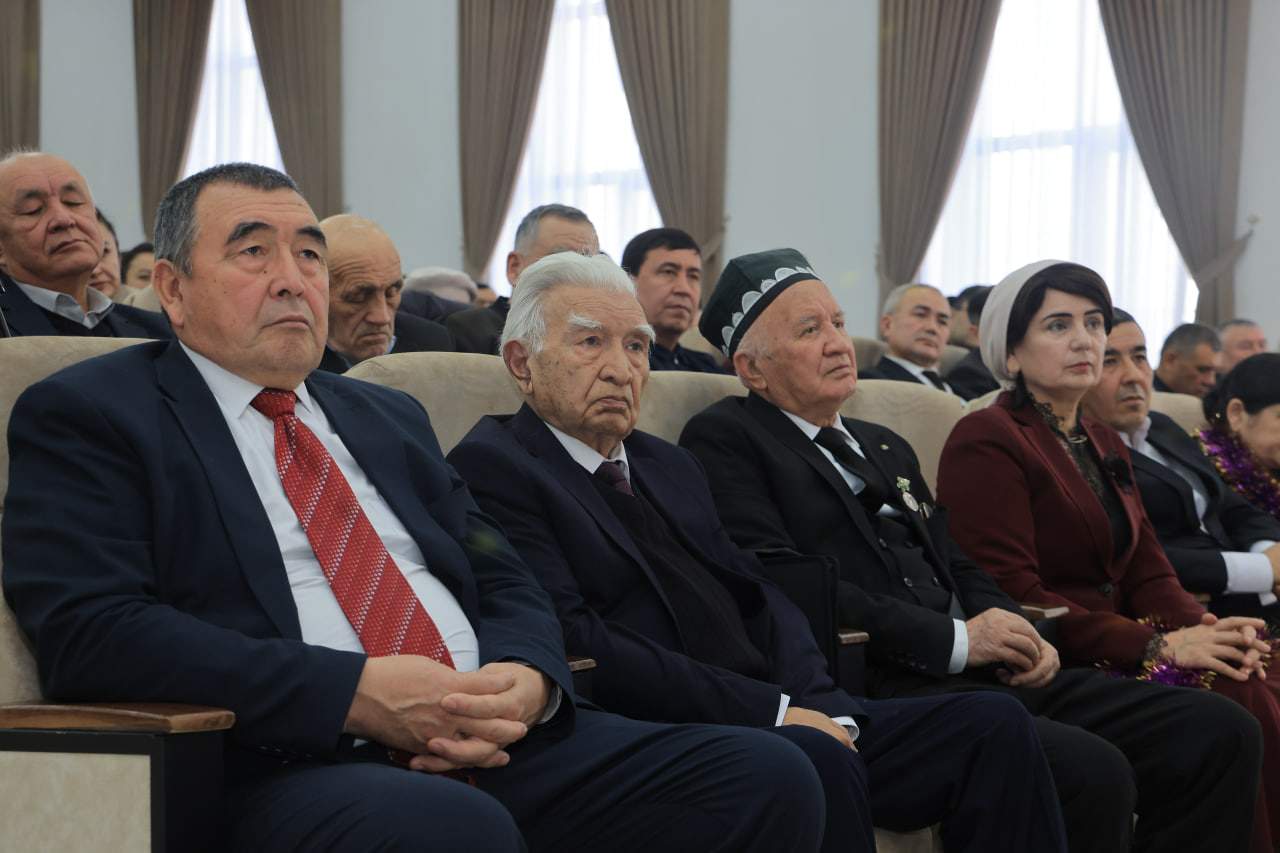 «Yangilanayotgan NamDUda yangi yil!» 8