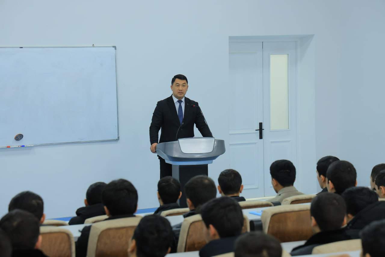 Namangan davlat universiteti Yo‘l harakati xavfsizligi xodimlari bilan hamkorlikda uchrashuv o‘tkazildi. 2