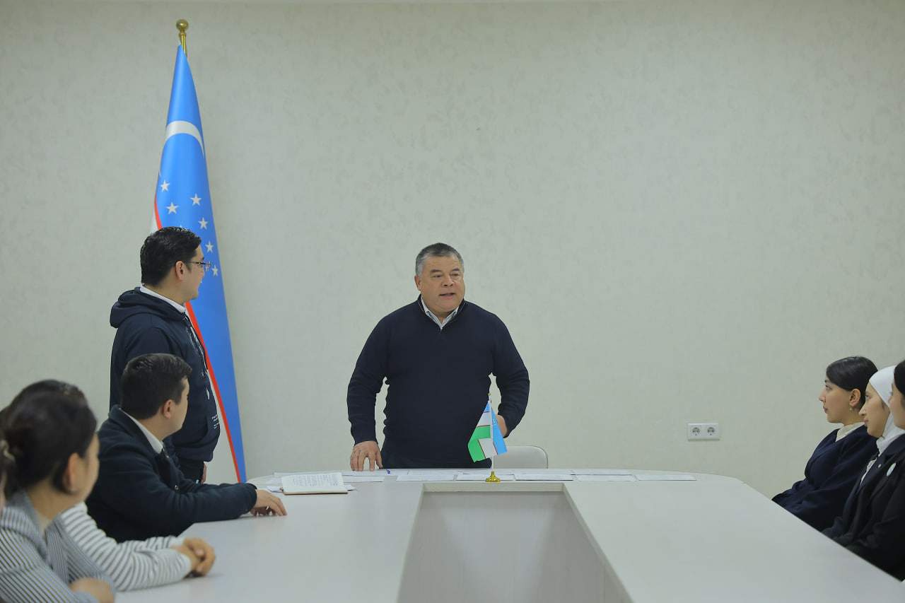 Prezident va nomli davlat stipendiyalari bo‘yicha respublika bosqichi ishtirokchilari bilan uchrashuv o‘tkazildi 6