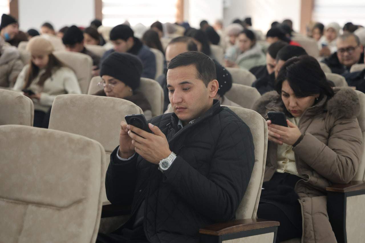 Namangan davlat universitetida ta’lim sifati bo‘yicha Umummilliy so‘rovnoma o‘tkazilmoqda 4