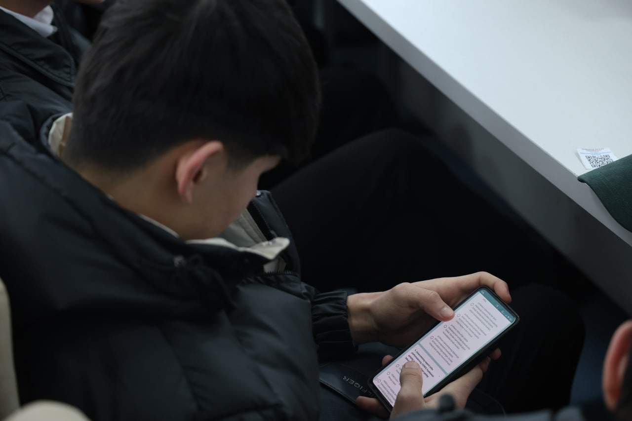 Namangan davlat universitetida ta’lim sifati bo‘yicha Umummilliy so‘rovnoma o‘tkazilmoqda 7