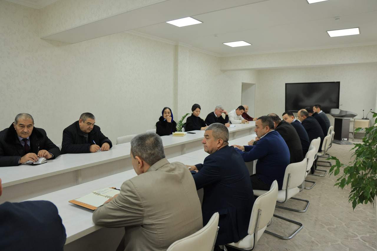 Namangan davlat universitetida ilmiy kengashlar va ilmiy seminarlar faoliyatini takomillashtirishga bag‘ishlangan navbatdagi yig‘ilish bo‘lib o‘tdi. 3