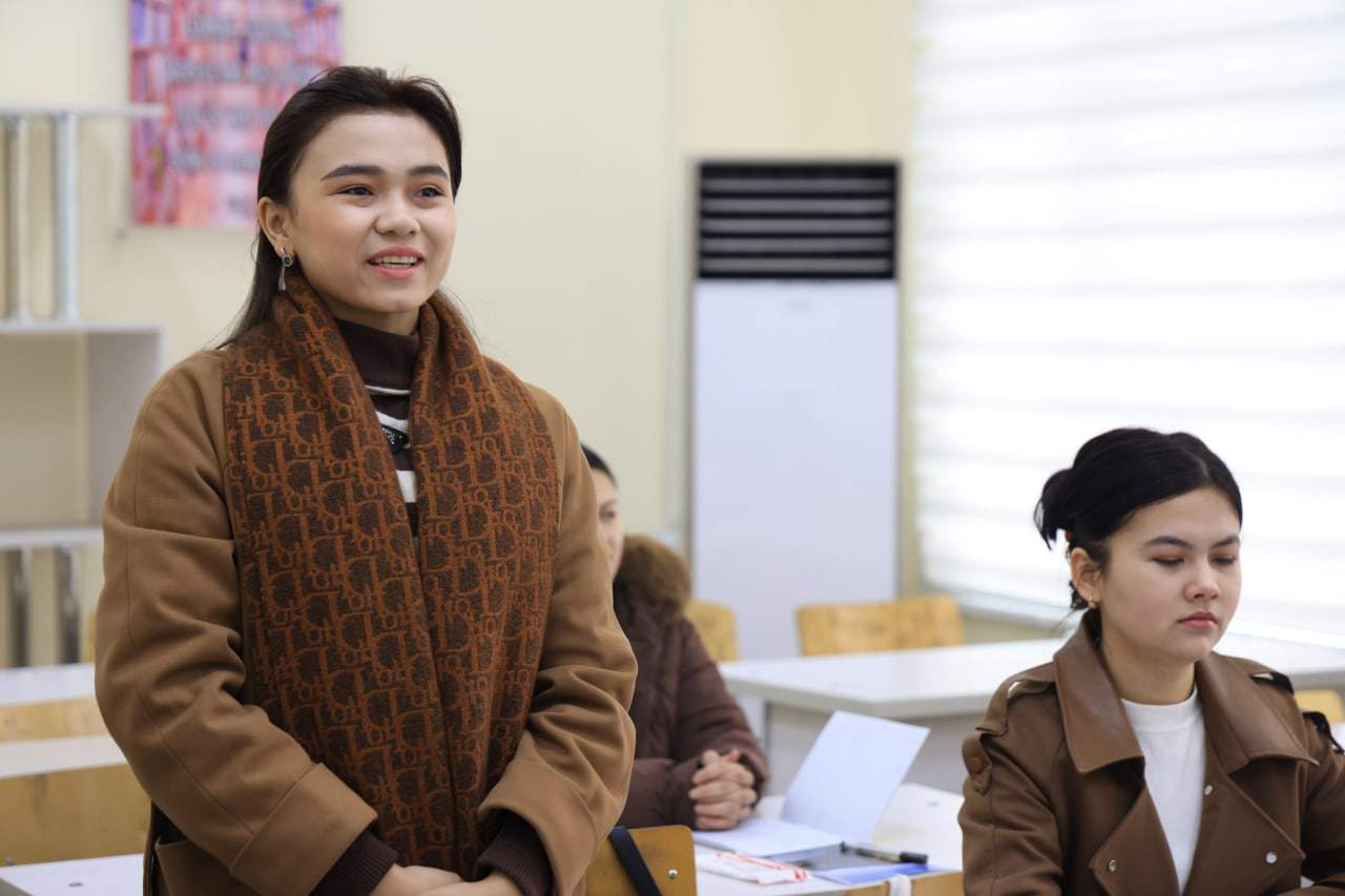 Universitet rektori Jahon tillari fakultetida ta’lim jarayonlari bilan tanishdi 5