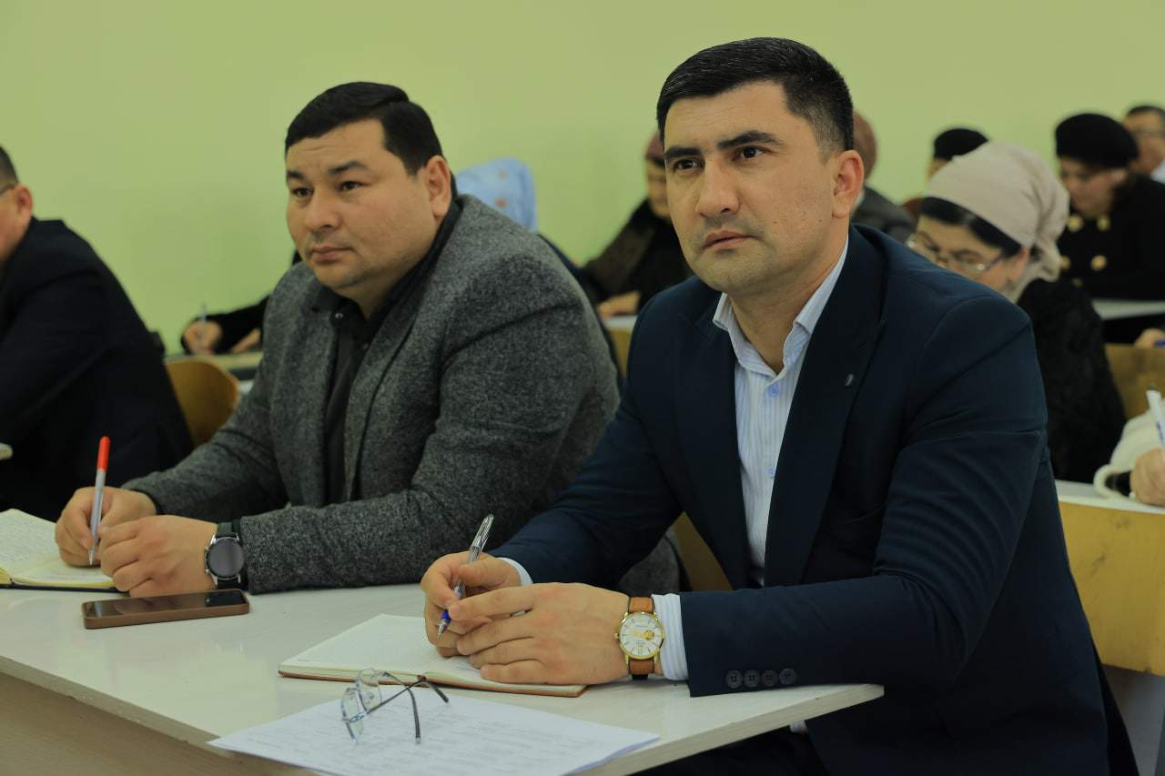 Namangan davlat universiteti San’at va sport fakultetida professor-o‘qituvchilar ishtirokida navbatdagi uchrashuv bo‘lib o‘tdi. 3