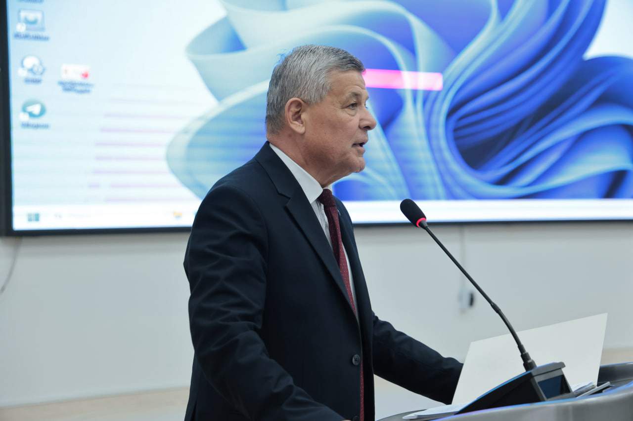 Namangan davlat universiteti rektori Abdugʻaffor Qirgʻizboyev raisligida navbatdagi kengaytirilgan Kengash yigʻilishi bo‘lib o‘tdi. 2