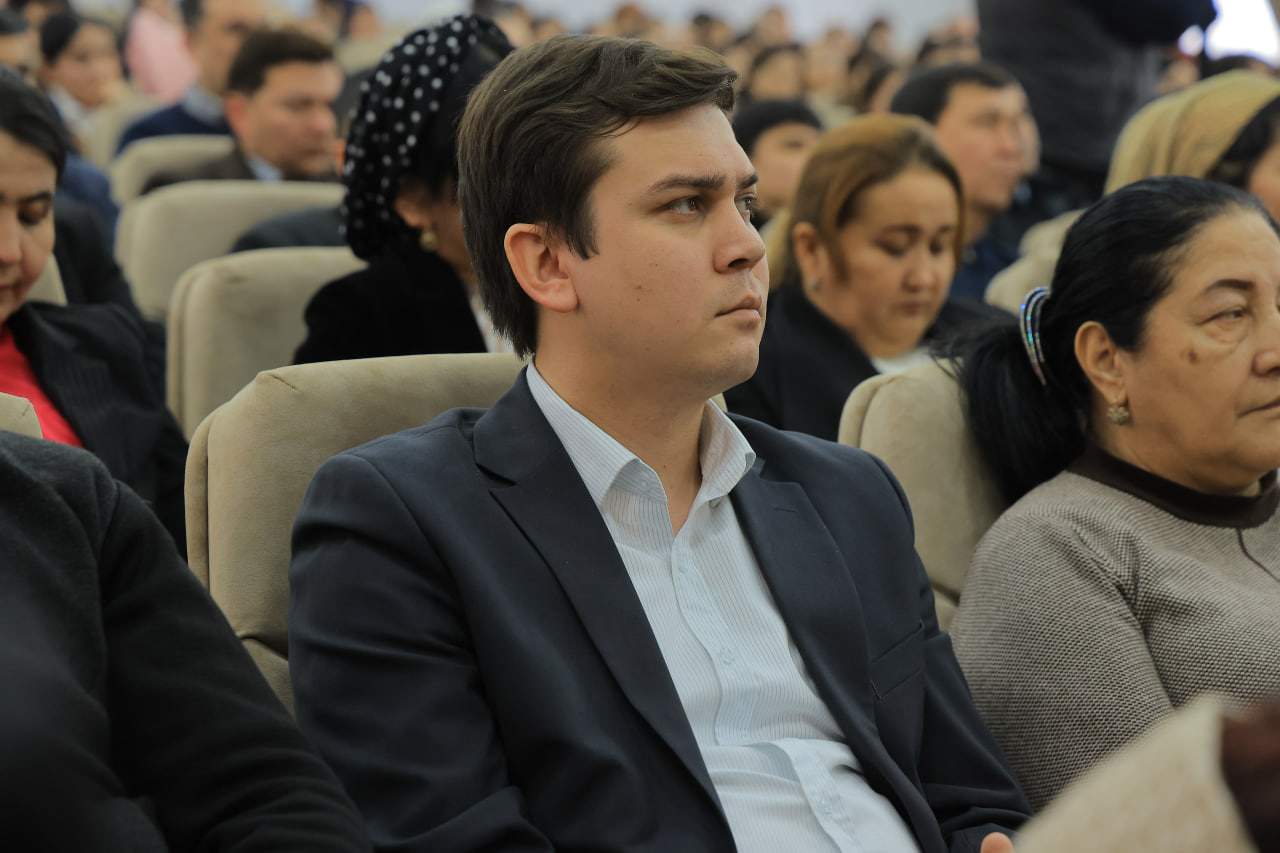 Universitetda Mir Alisher Navoiy tavalludining 585 yilligi munosabati bilan ma’naviy-ma’rifiy tadbir o‘tkazildi (2-qism) 1