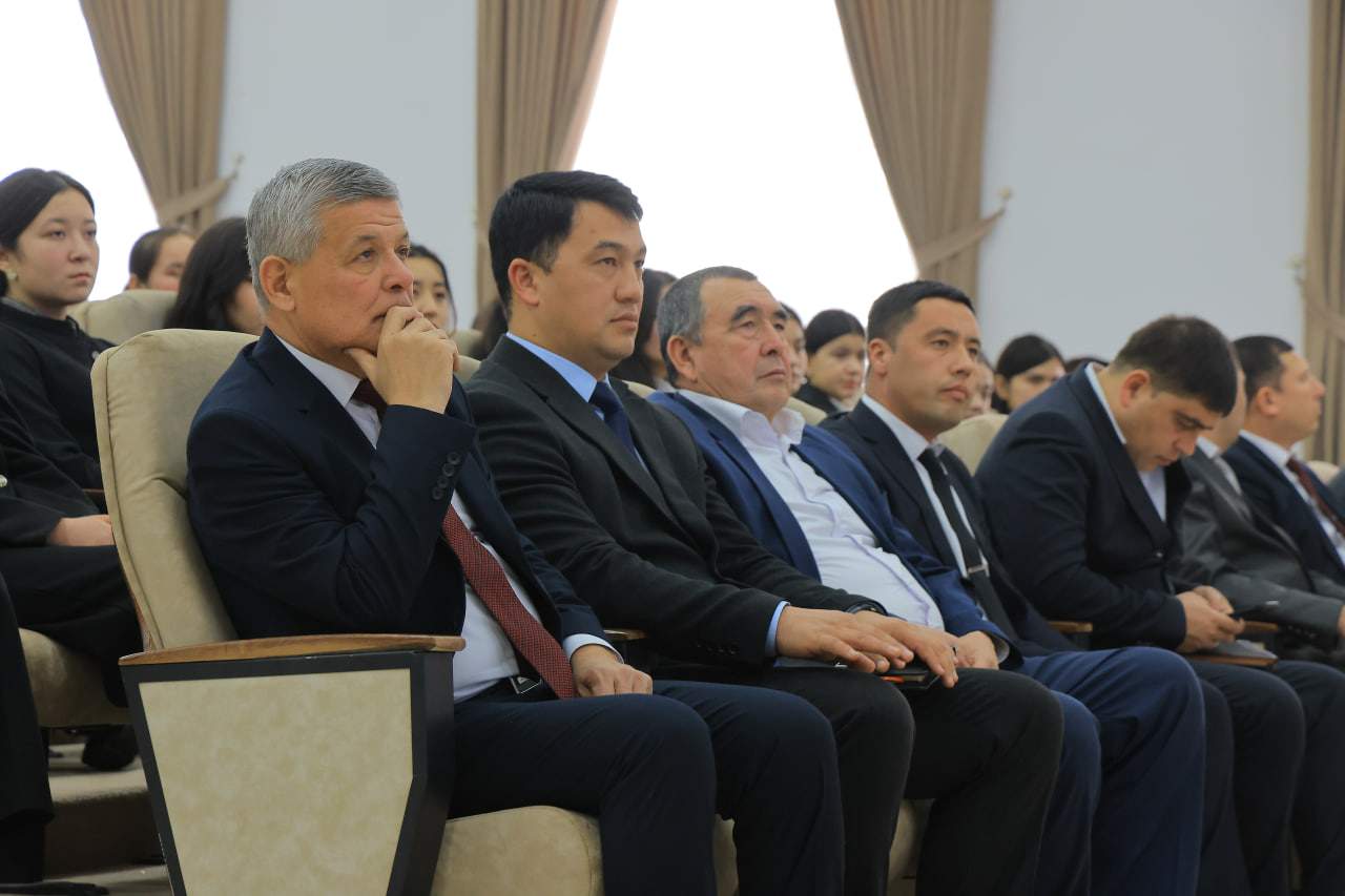 Universitetda Mir Alisher Navoiy tavalludining 585 yilligi munosabati bilan ma’naviy-ma’rifiy tadbir o‘tkazildi (2-qism) 5