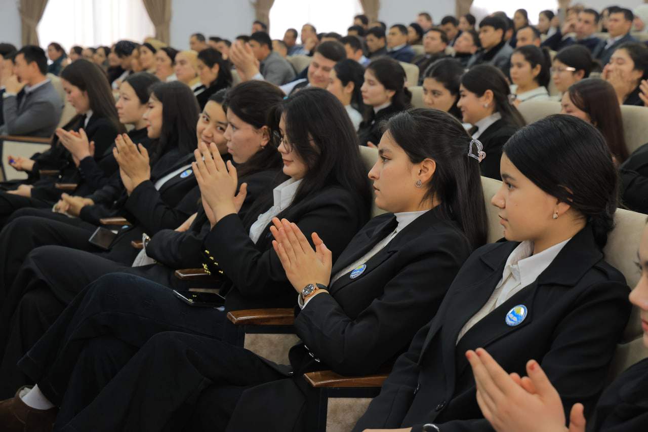 Universitetda Mir Alisher Navoiy tavalludining 585 yilligi munosabati bilan ma’naviy-ma’rifiy tadbir o‘tkazildi (2-qism) 9