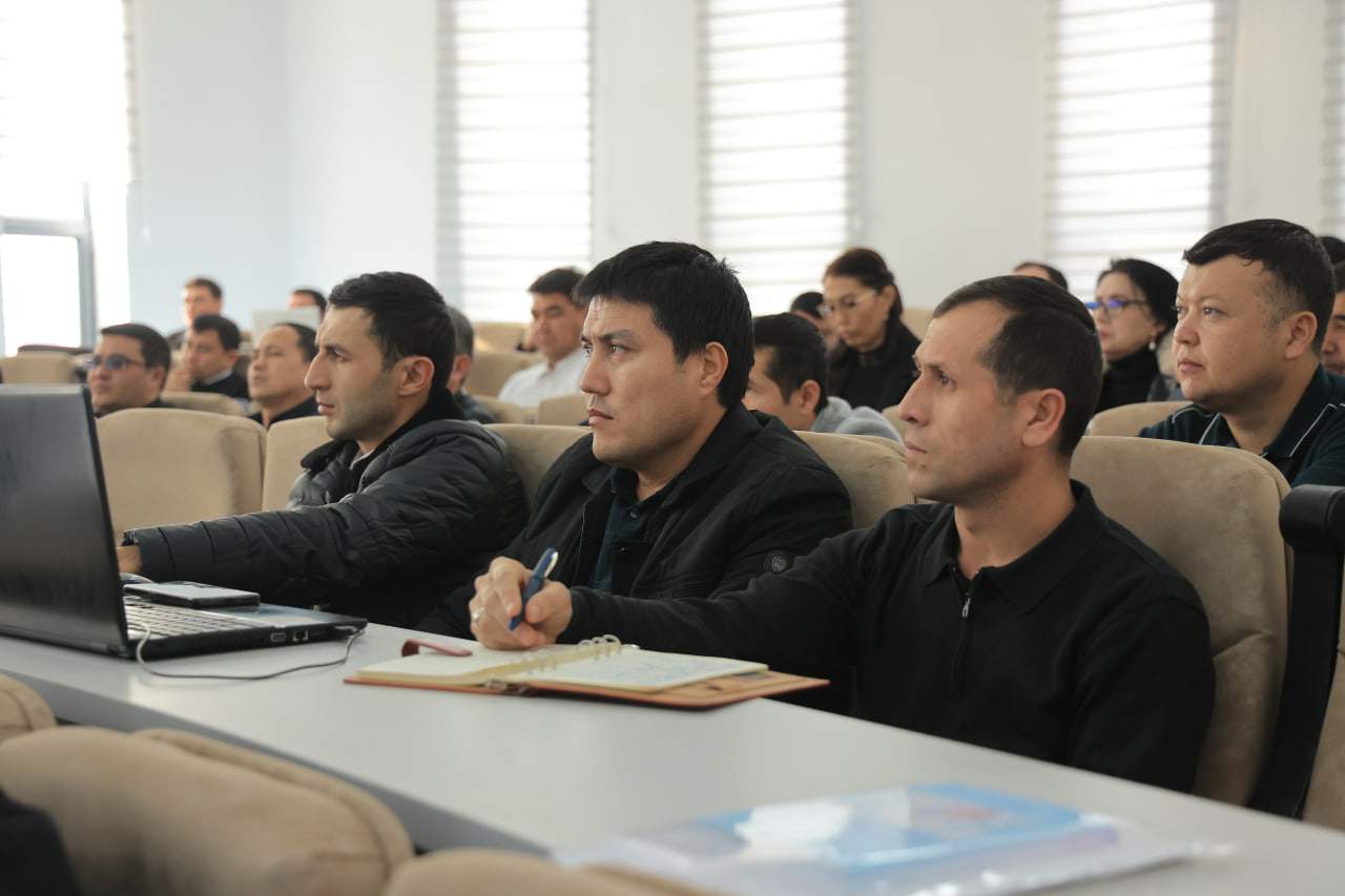 Namangan davlat universitetida «HEMIS axborot tizimining yangilangan va takomillashtirilgan funksiyalaridan samarali foydalanish» mavzusida seminar o‘tkazildi. 4
