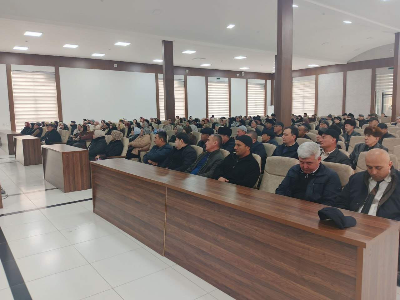 Jahon tillari fakultetida ota-onalar yig‘ilishi bo‘lib o‘tdi 1