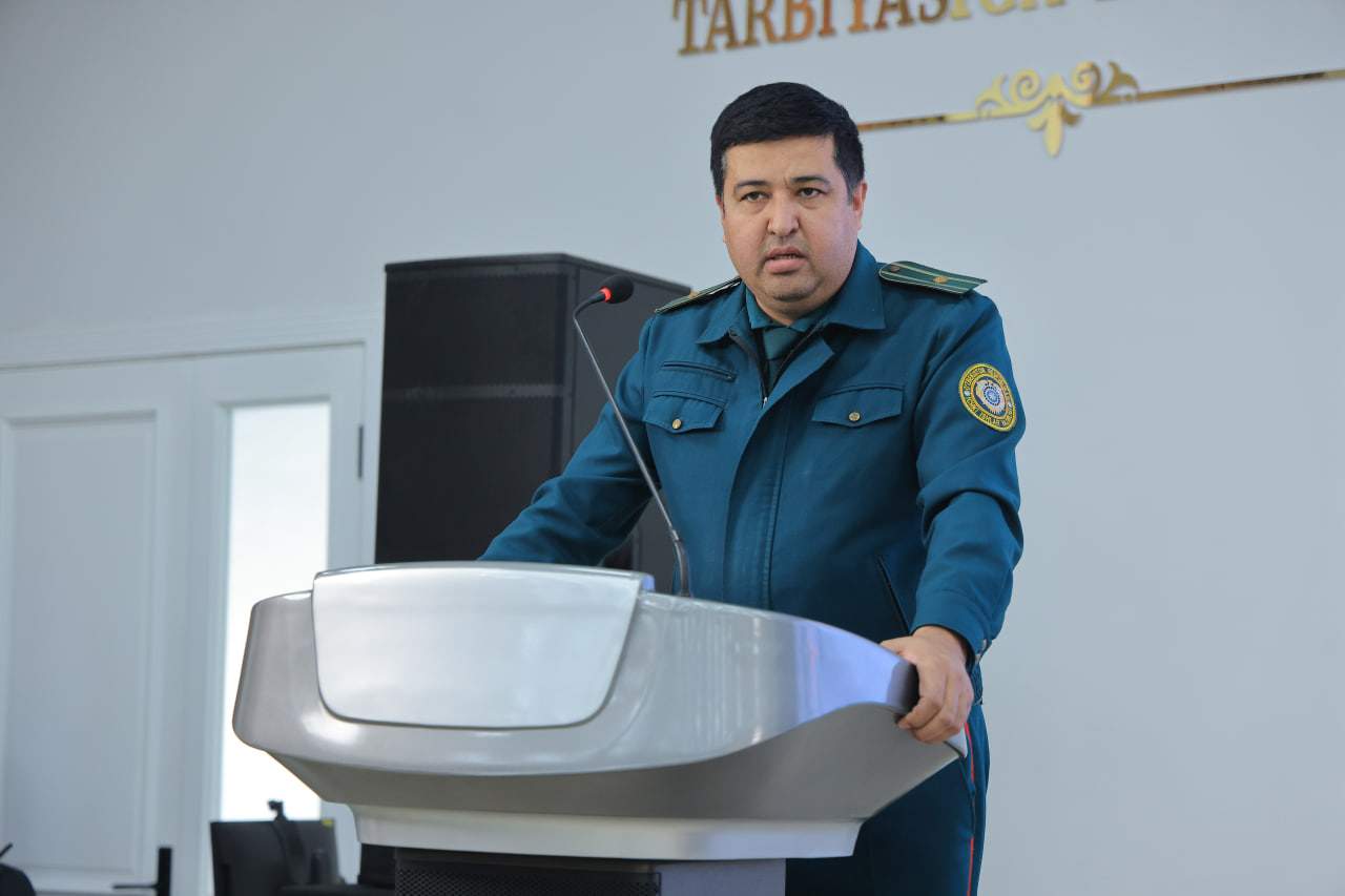 Fizika-matematika fakultetida tahsil olayotgan 1–2-bosqich talabalari ota-onalari uchun navbatdagi yig‘ilish bo‘lib o‘tdi. 5