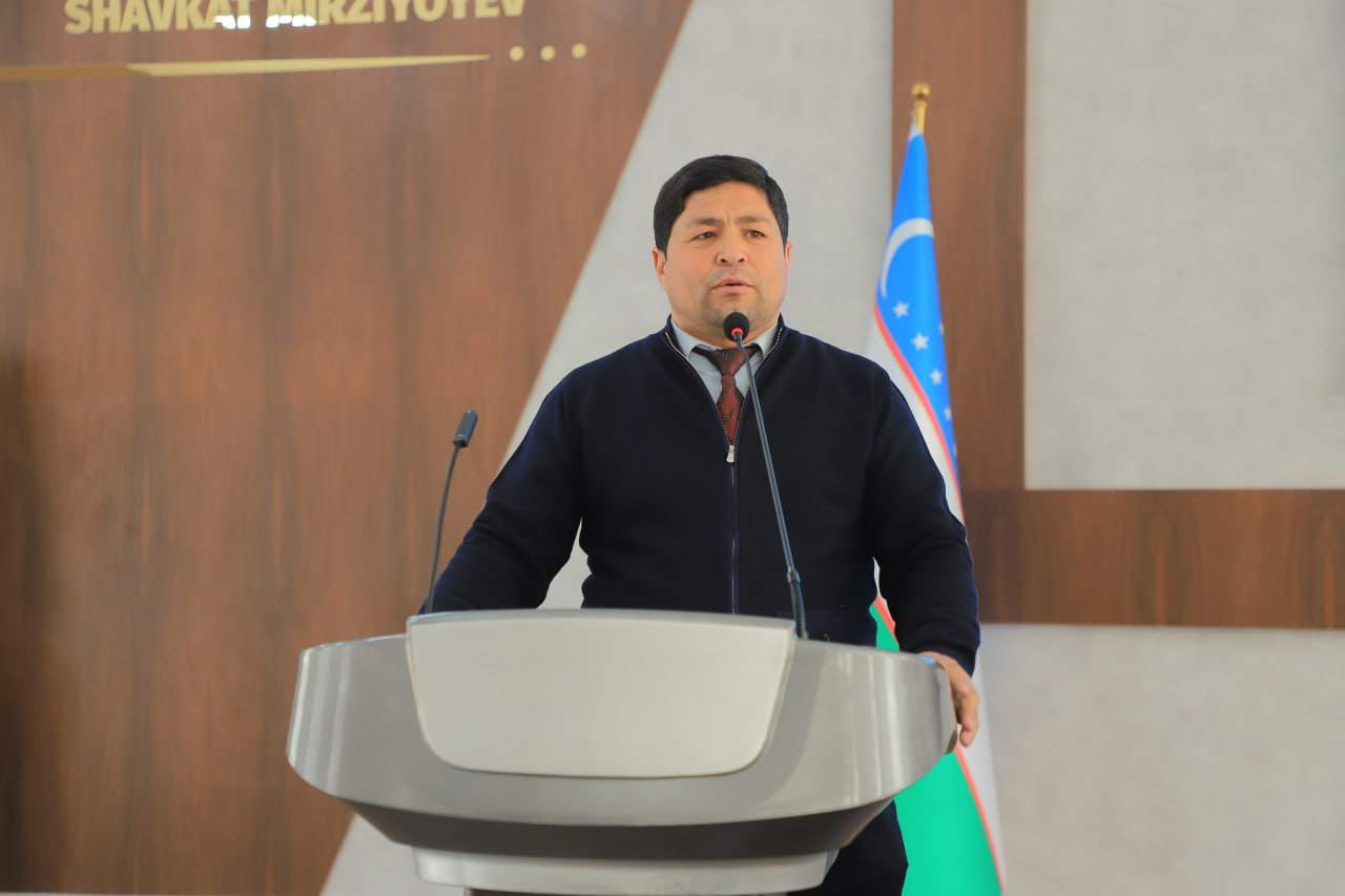 San’at va sport fakultetida tahsil olayotgan 1–2-bosqich talabalari ota-onalari uchun navbatdagi yig‘ilish bo‘lib o‘tdi. 6