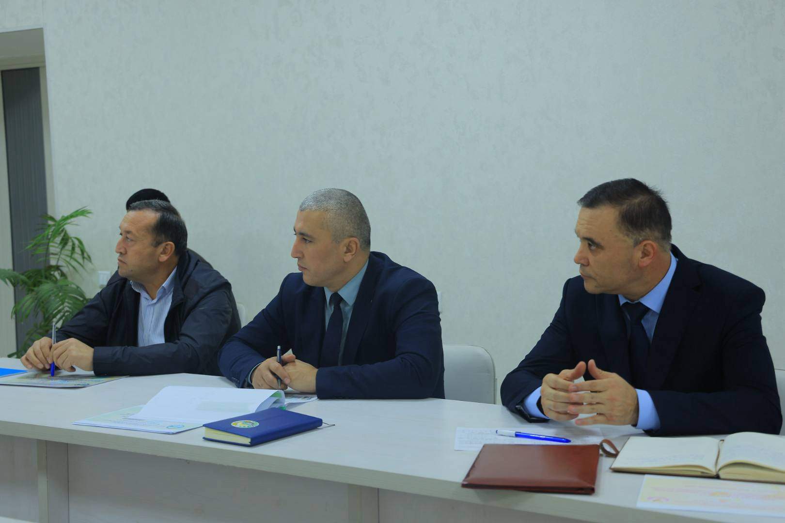 Namangan davlat universiteti rektori tomonidan Tibbiyot fakulteti kafedralarining 2025-yil davomida amalga oshirgan faoliyati hamda 2026-yil uchun belgilangan maqsadli ko‘rsatkichlari yuzasidan uchrashuv o‘tkazildi. 6