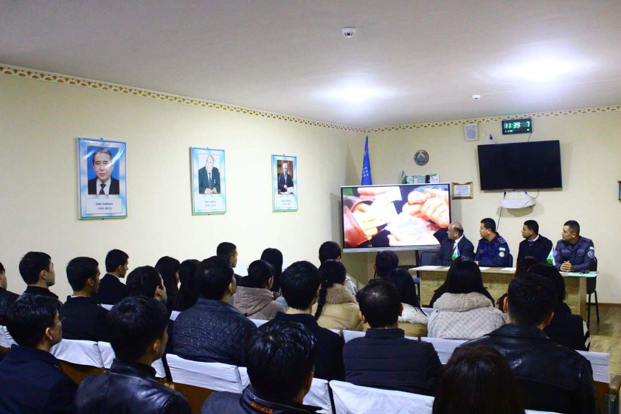 Yuridik fakulteti talabalari jazoni ijro etish muassasasiga tashrif buyurdilar 5