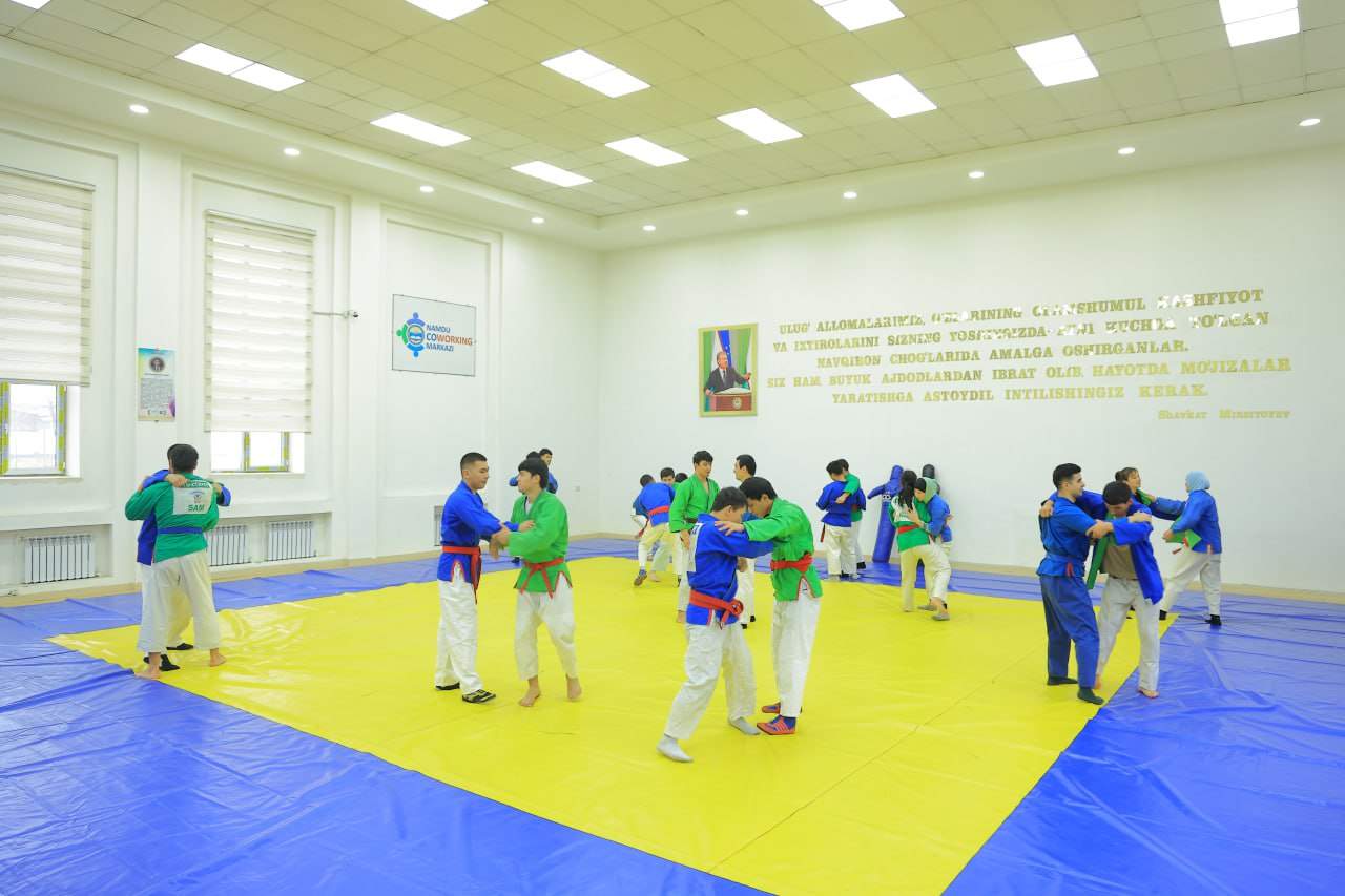 Namangan davlat universitetiga respublika ishchi guruhi tashrif buyurdi. 6