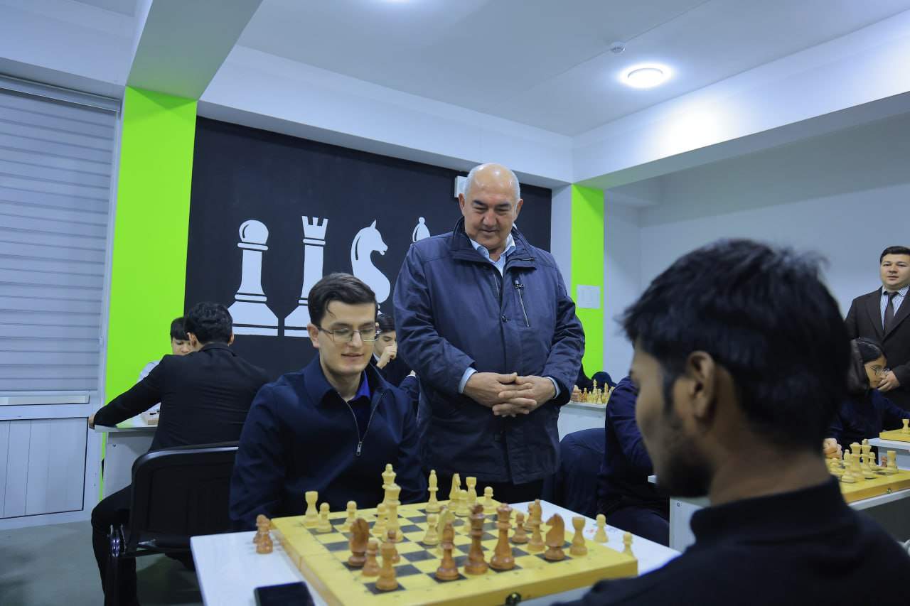 Namangan davlat universitetiga respublika ishchi guruhi tashrif buyurdi. 4