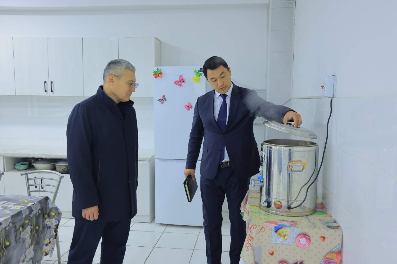 Namangan davlat universitetiga respublika ishchi guruhi tashrif buyurdi. 9