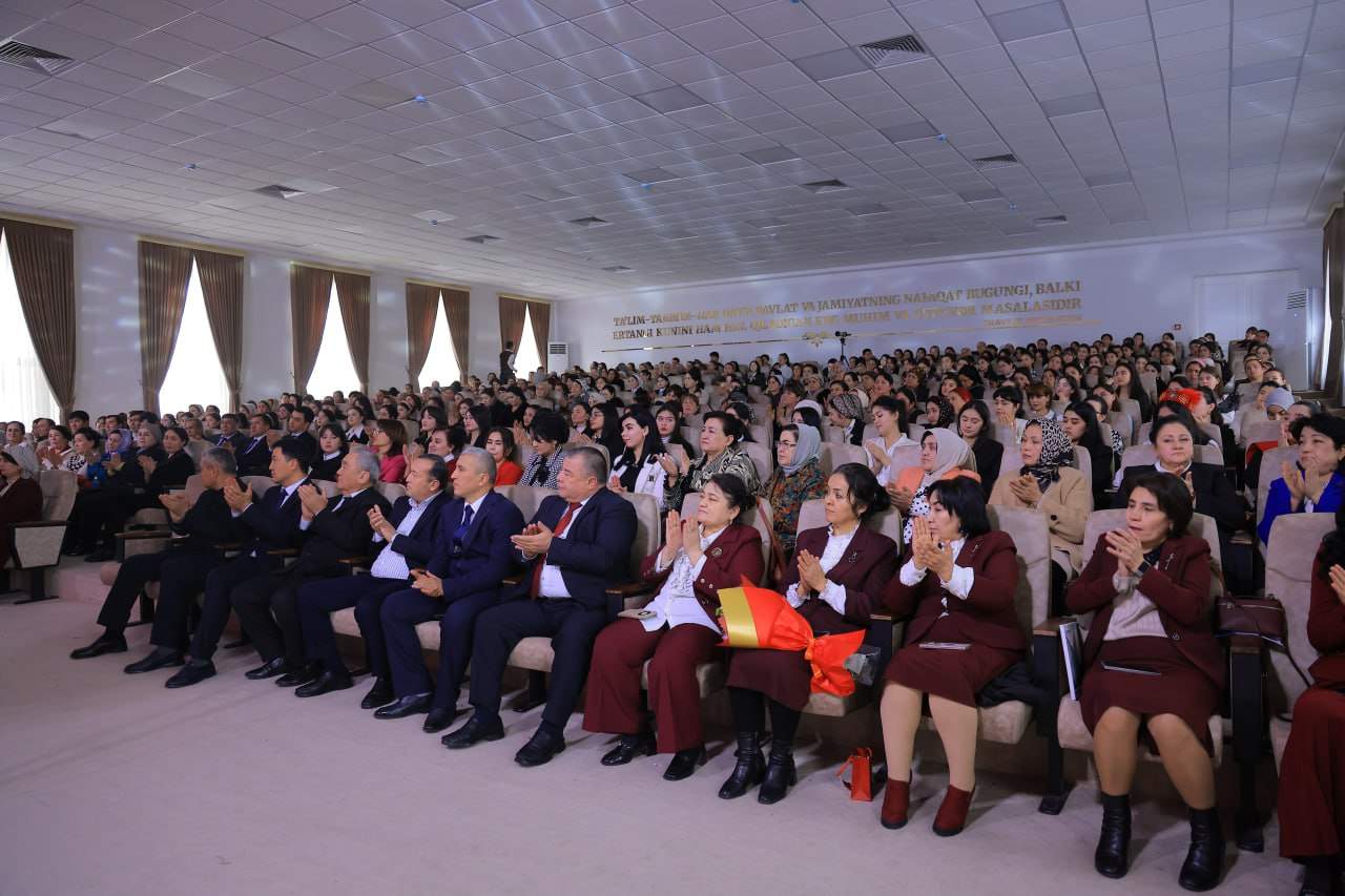 Namangan davlat  universitetida 8-mart – Xalqaro xotin-qizlar kuni munosabati bilan tantanali bayram bo‘lib o‘tdi. 6