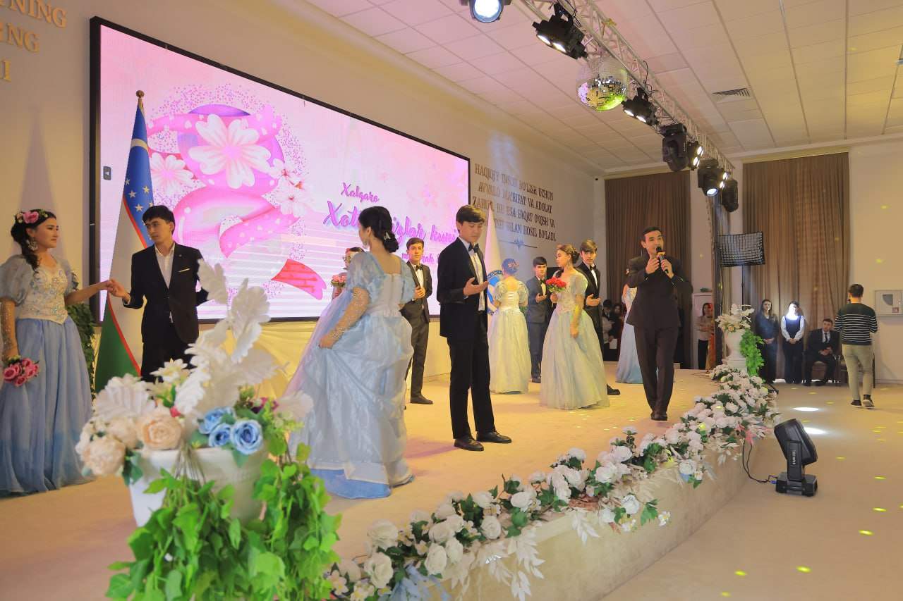 Namangan davlat  universitetida 8-mart – Xalqaro xotin-qizlar kuni munosabati bilan tantanali bayram bo‘lib o‘tdi. 2