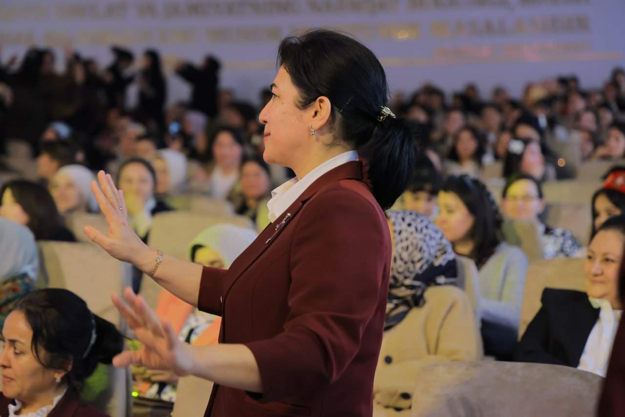 Namangan davlat  universitetida 8-mart – Xalqaro xotin-qizlar kuni munosabati bilan tantanali bayram bo‘lib o‘tdi. 2