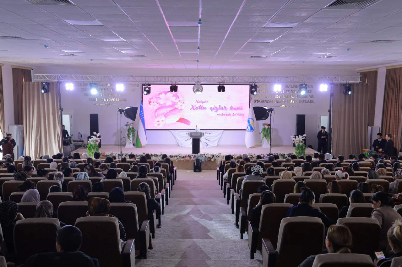 Namangan davlat  universitetida 8-mart – Xalqaro xotin-qizlar kuni munosabati bilan tantanali bayram bo‘lib o‘tdi. 1