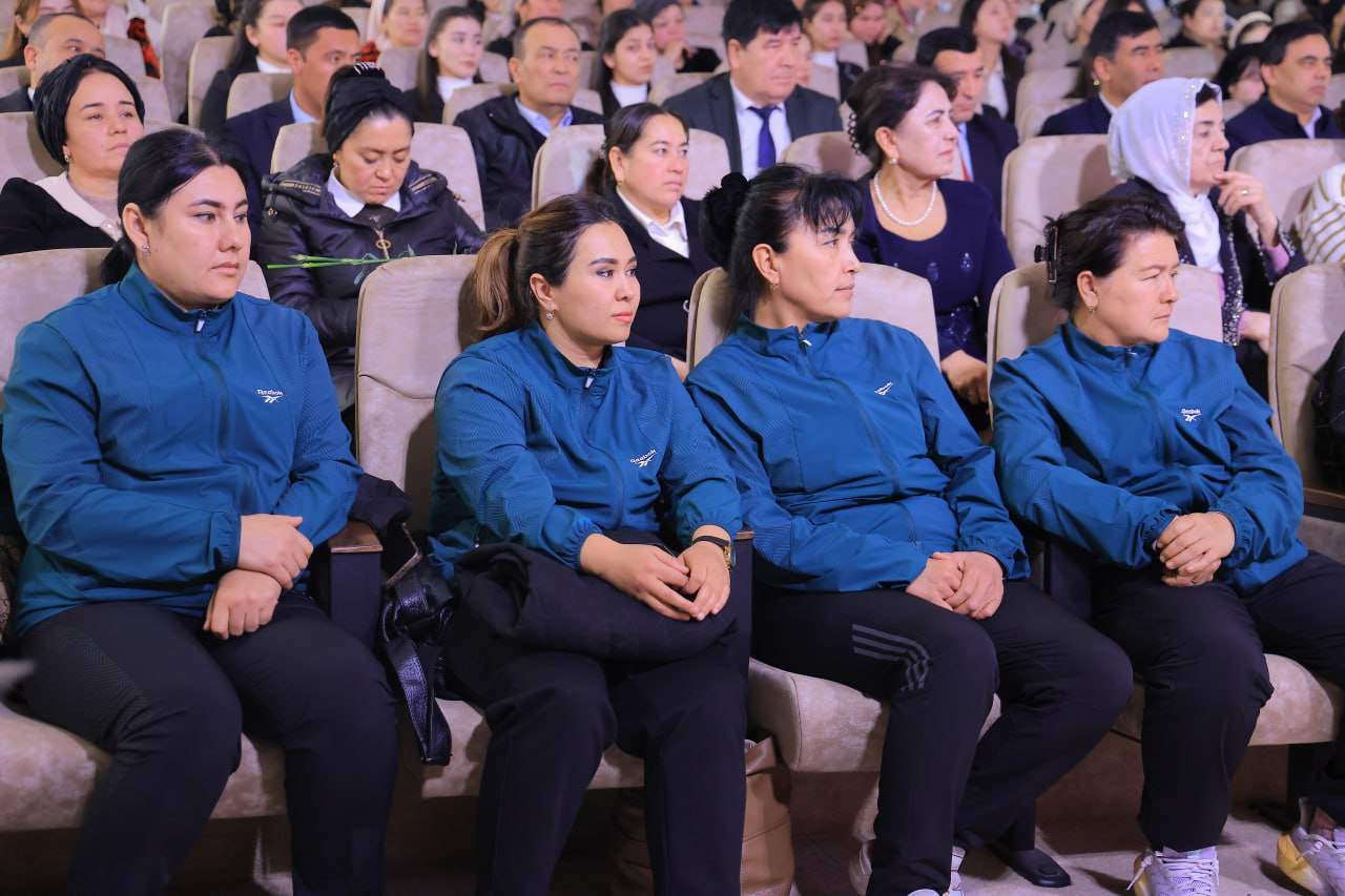 Namangan davlat  universitetida 8-mart – Xalqaro xotin-qizlar kuni munosabati bilan tantanali bayram bo‘lib o‘tdi. 5