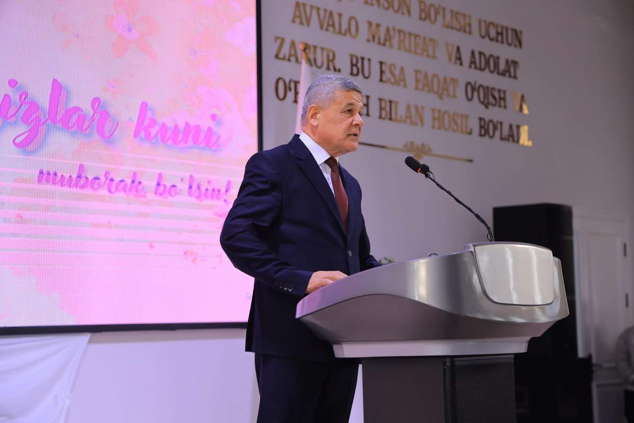 Namangan davlat  universitetida 8-mart – Xalqaro xotin-qizlar kuni munosabati bilan tantanali bayram bo‘lib o‘tdi. 7