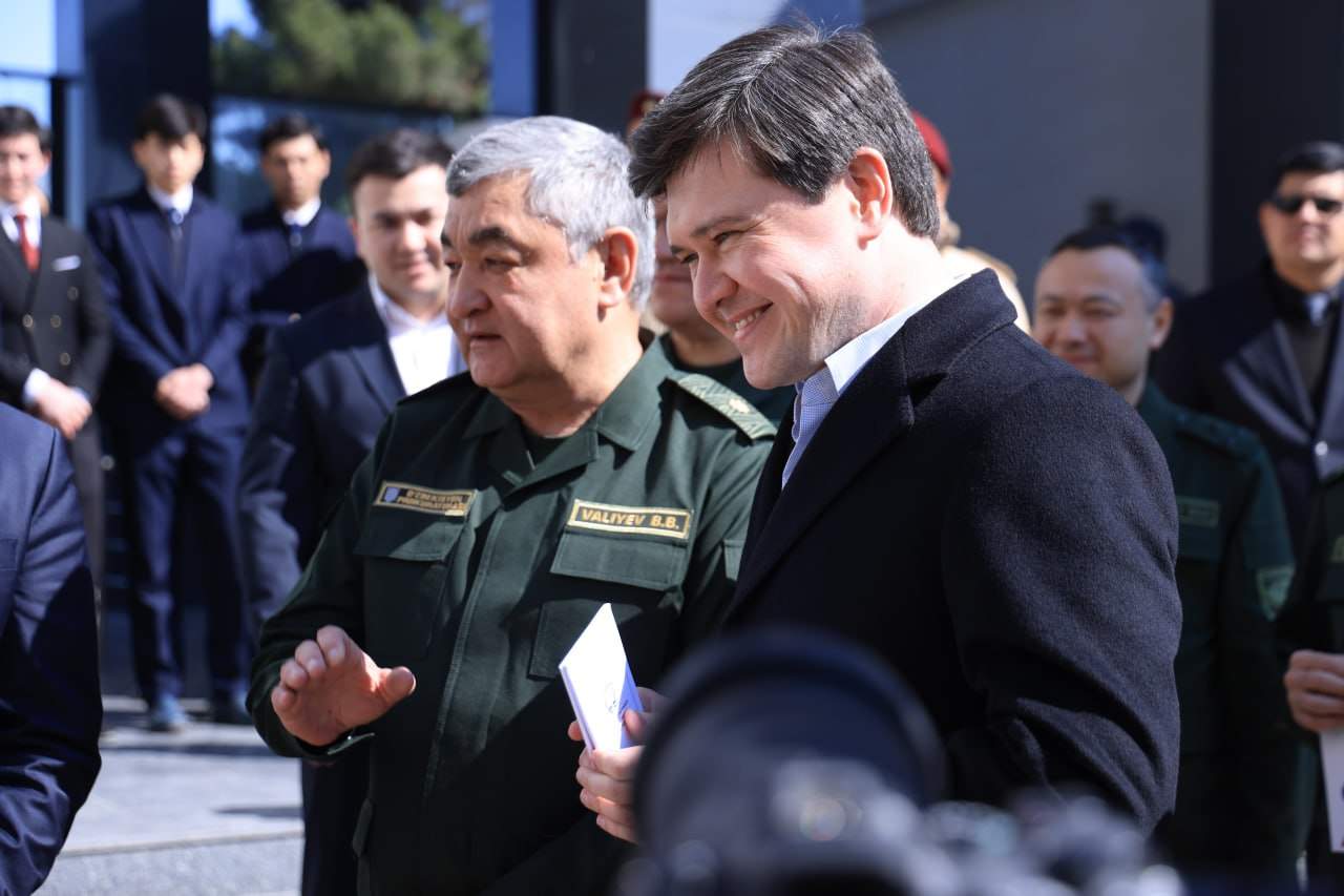 Oliy taʼlim va yoshlar siyosati masalalari Namangan davlat universitetida muhokama etildi 4