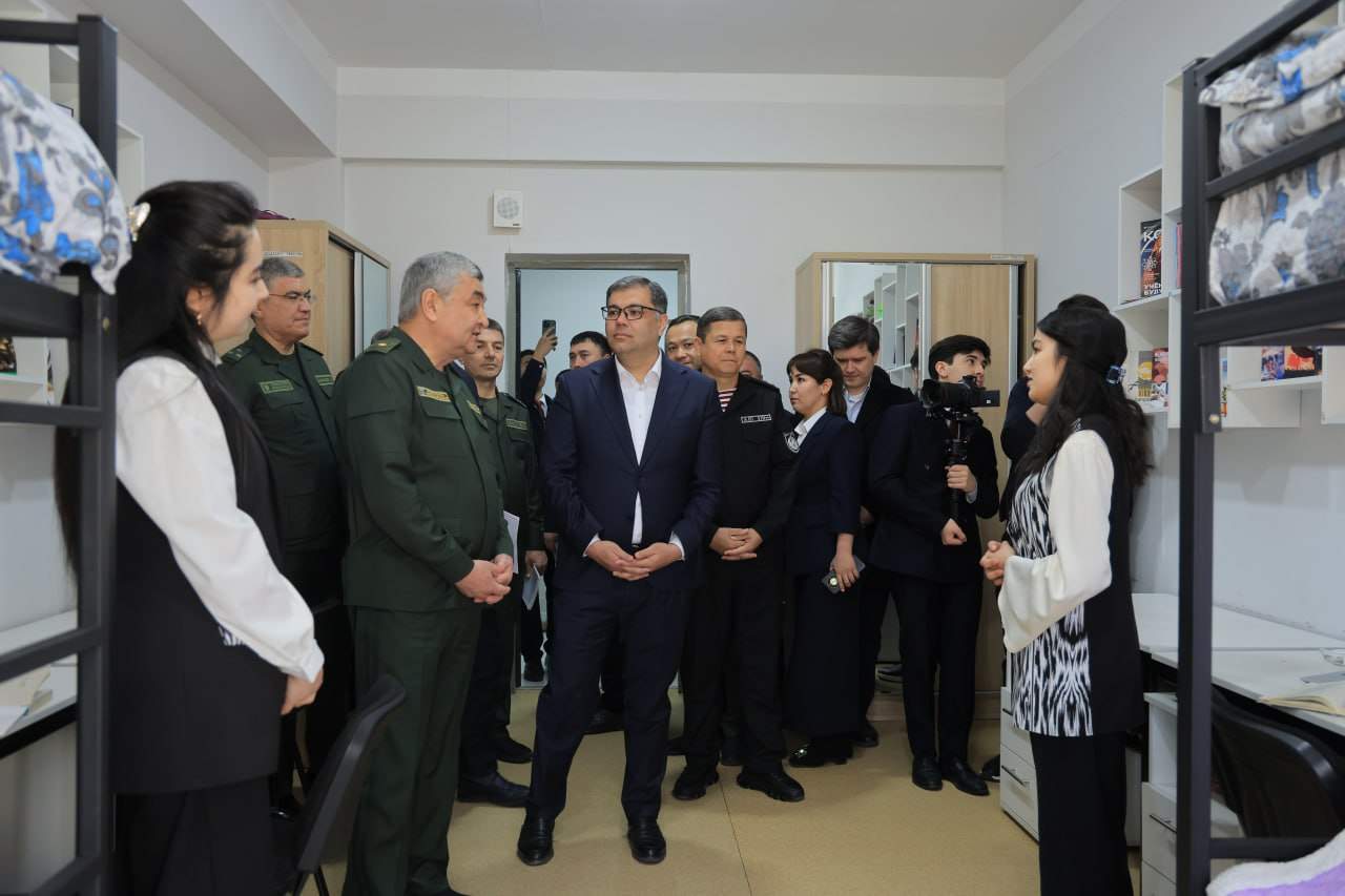 Oliy taʼlim va yoshlar siyosati masalalari Namangan davlat universitetida muhokama etildi 8