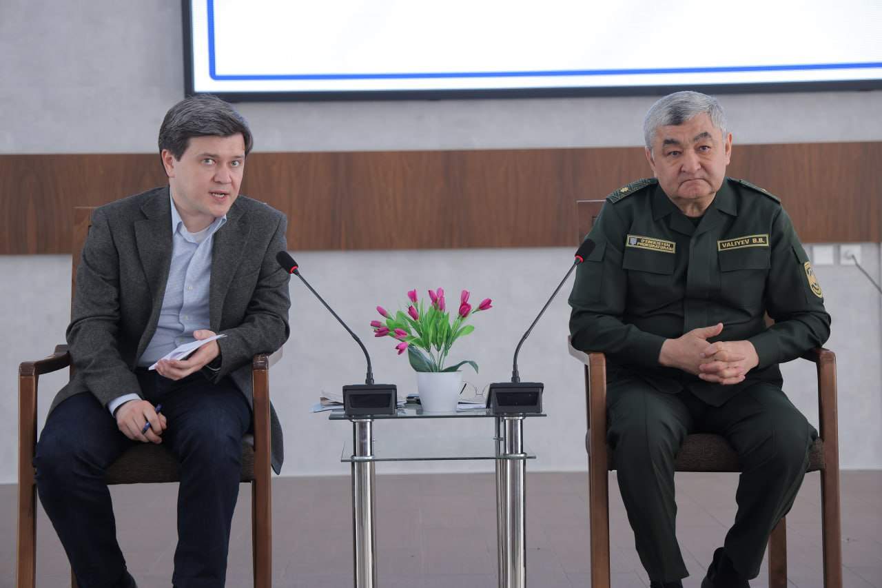 Oliy taʼlim va yoshlar siyosati masalalari Namangan davlat universitetida muhokama etildi 9