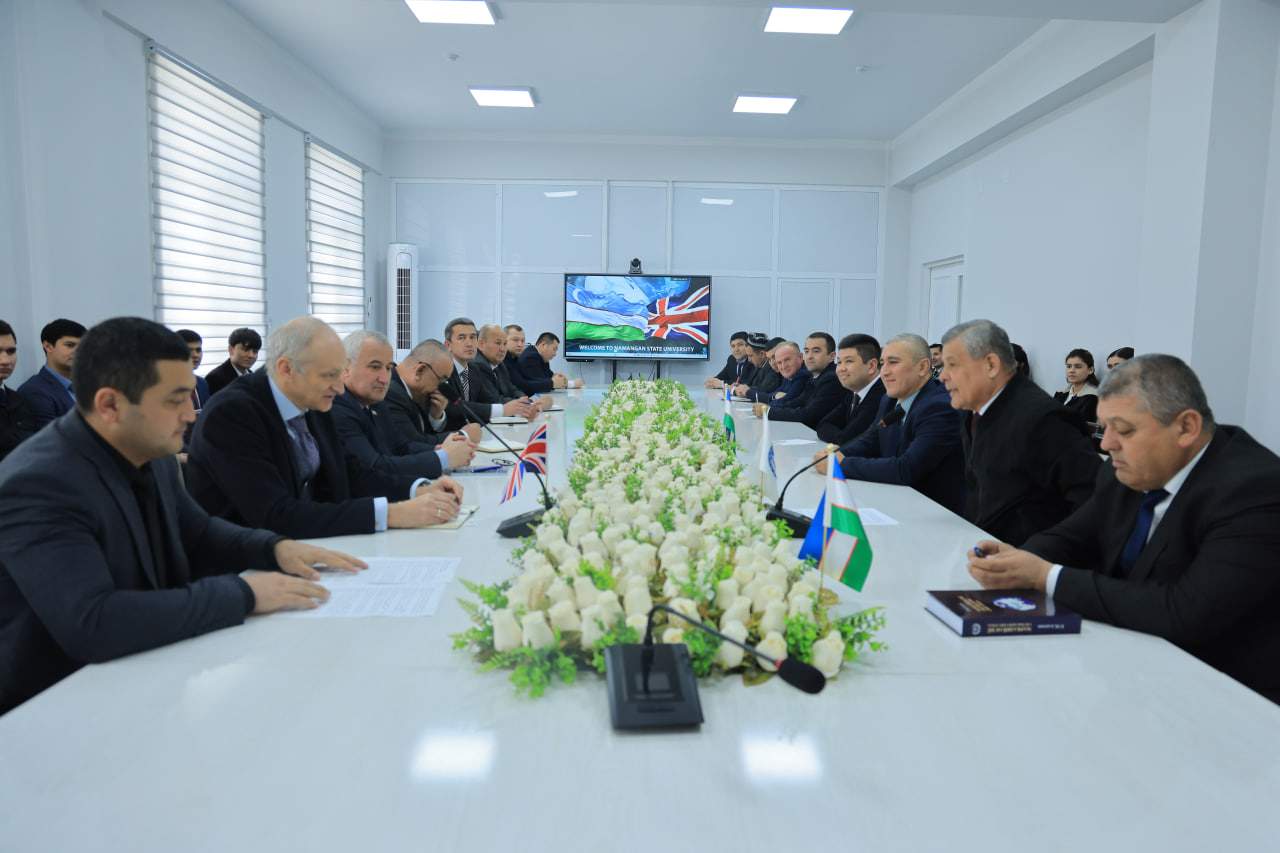 A meeting with a professor from Newcastle University was held at Namangan State University 2