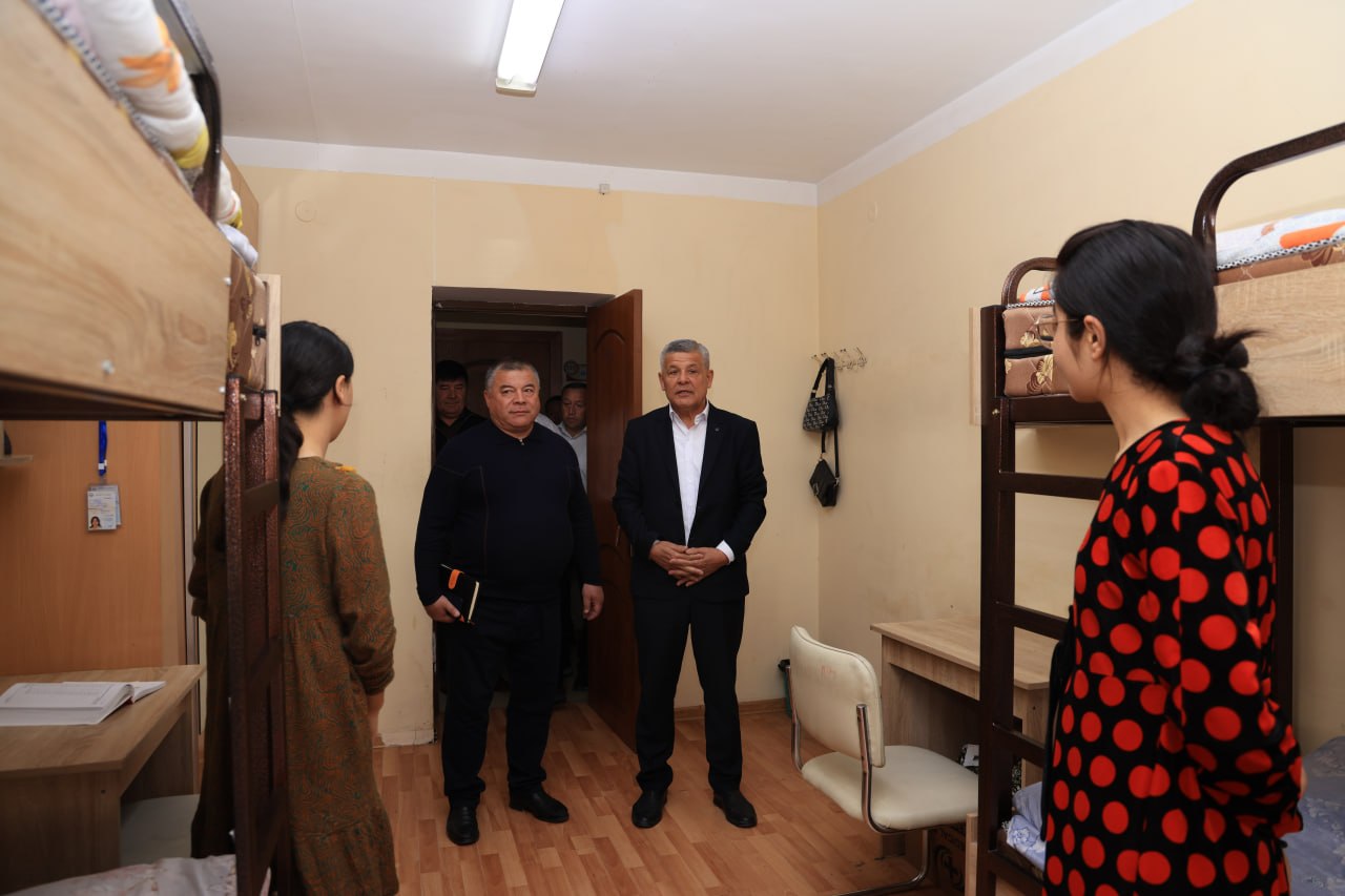 The Rector of Namangan State University Visited the Student Dormitory 2