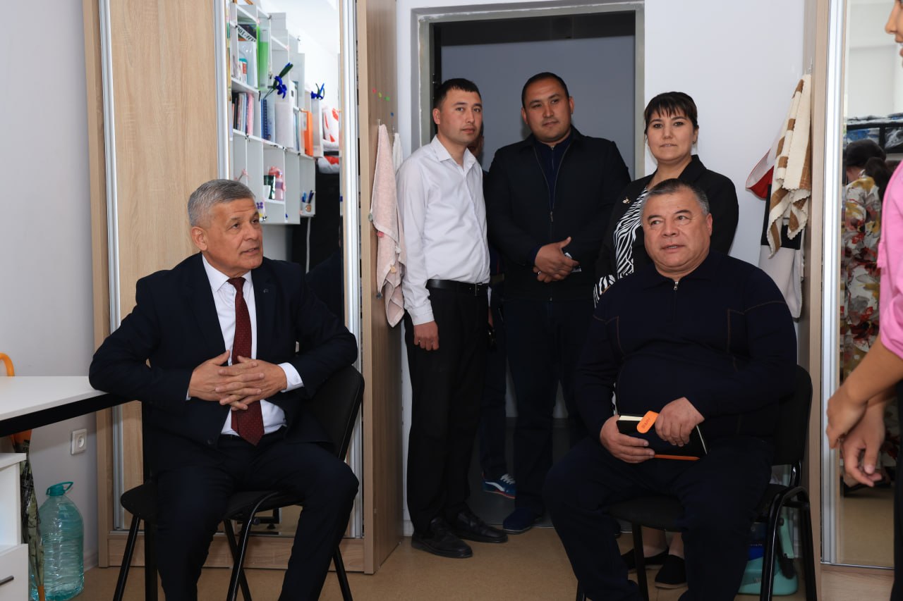 The Rector of Namangan State University Visited the Student Dormitory 4