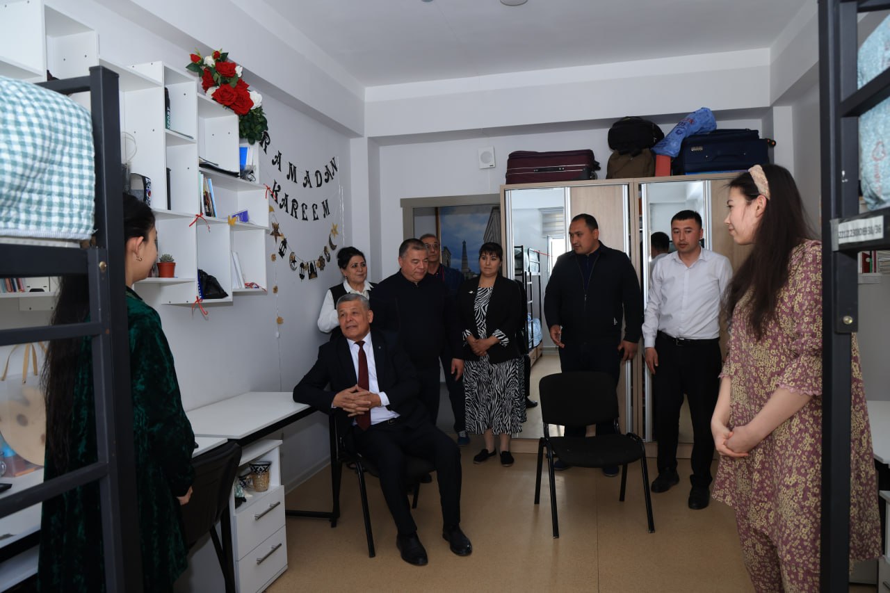 The Rector of Namangan State University Visited the Student Dormitory 5