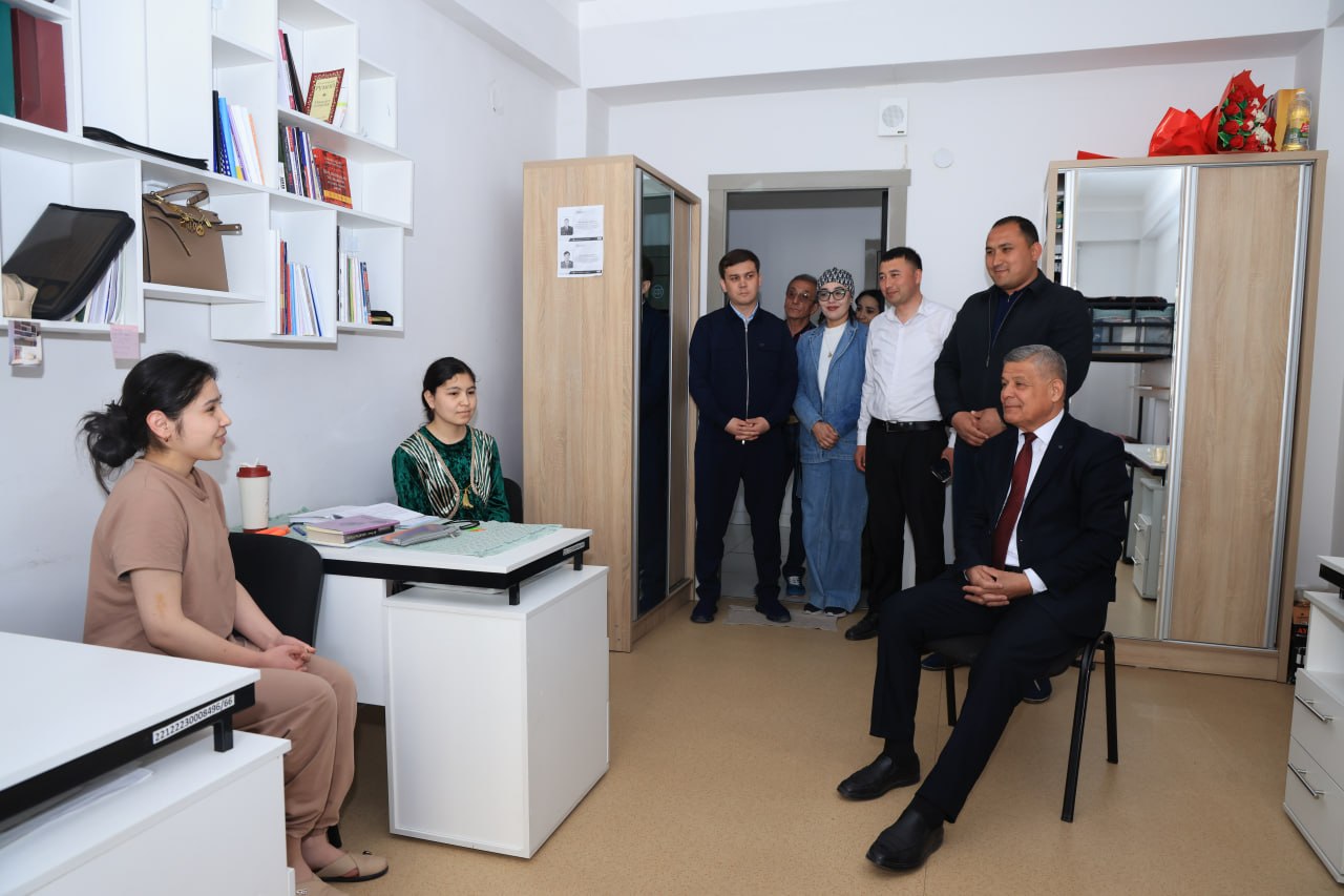 The Rector of Namangan State University Visited the Student Dormitory 9