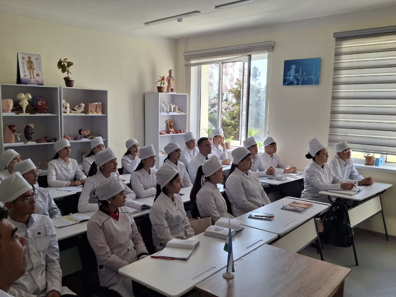 An online meeting with Professor Pazliddin Kobilov of the University of Toronto (Canada) was held at the Medical Faculty of Namangan State University. 2