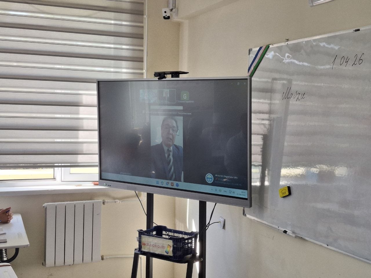 В медицинском факультете Наманганского государственного университета состоялась онлайн-встреча с профессором Университета Торонто (Канада) Пазлиддином Кобиловым.