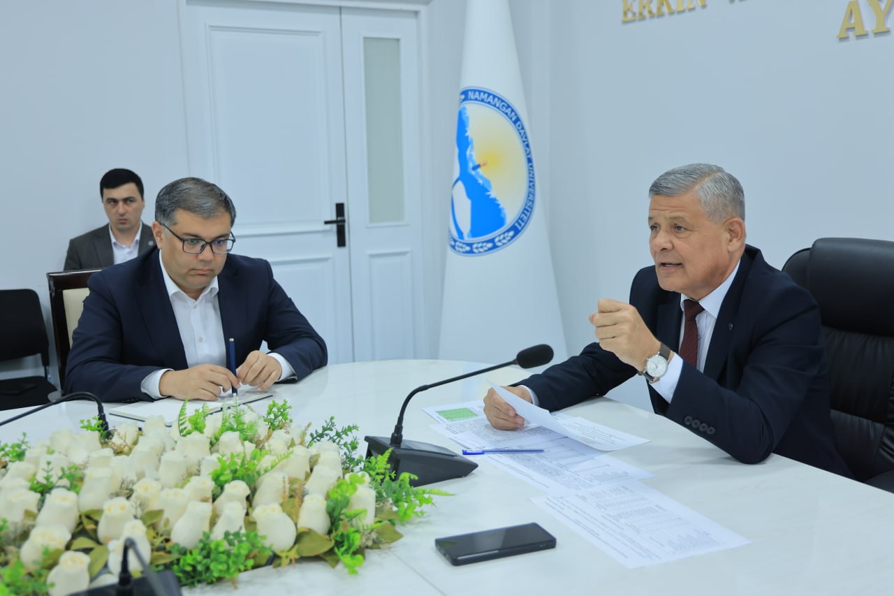 A regular staff meeting was held at Namangan State University. 5