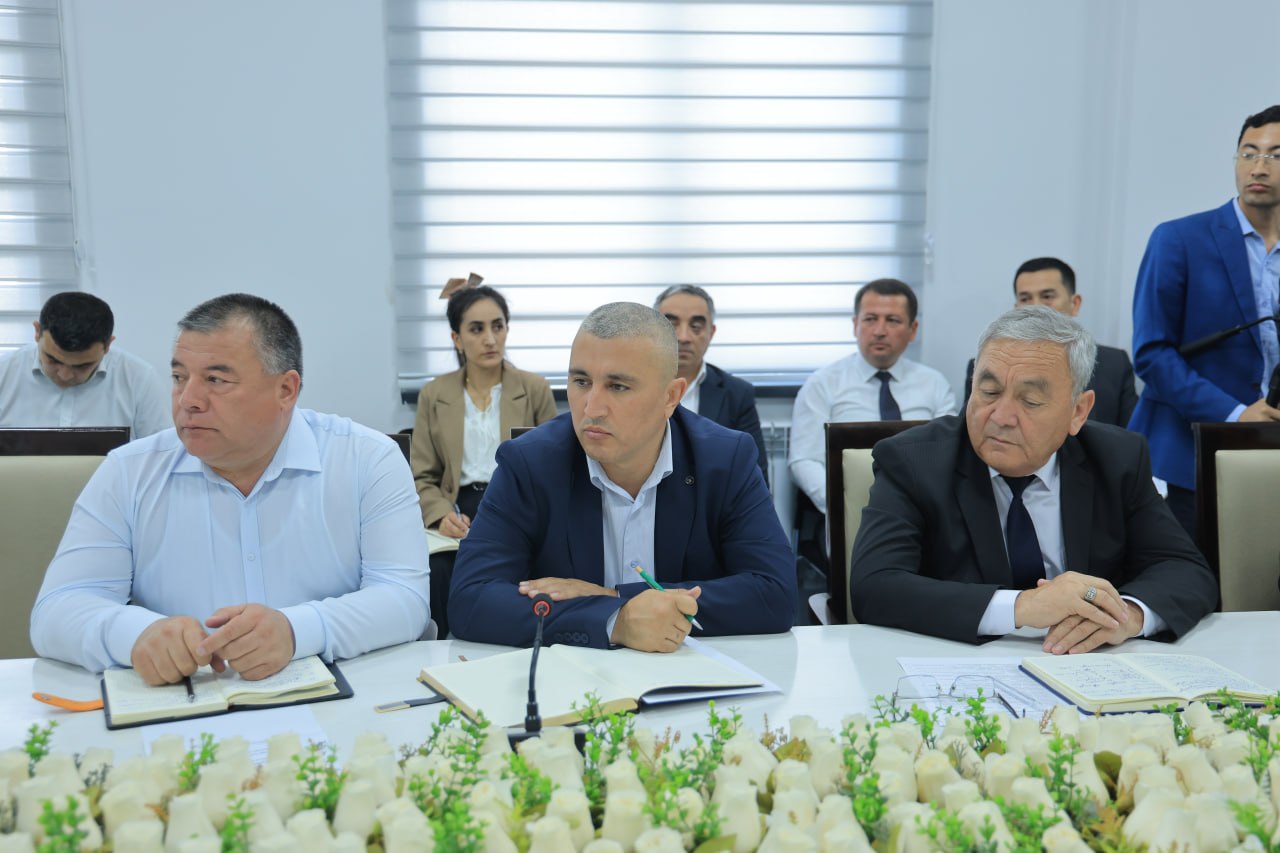 A regular staff meeting was held at Namangan State University. 6