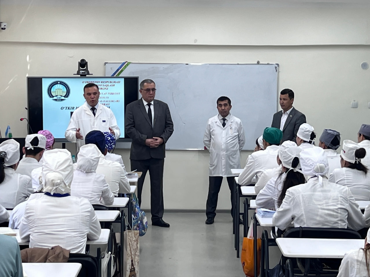 “Kelajak shifokorlari uchun muhim saboq: diabetni davolashning zamonaviy usullari”