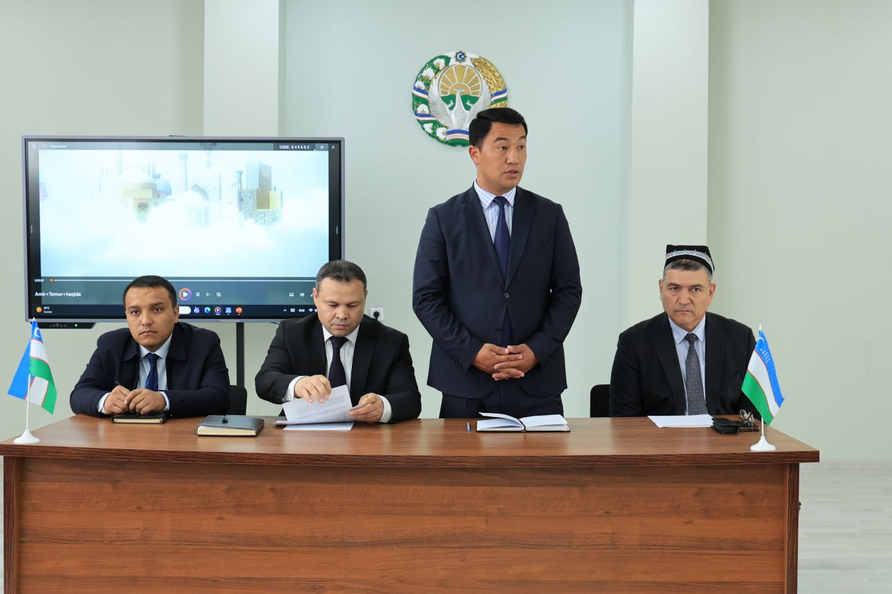 A “Leader and Youth Meeting” was held at Namangan State University 1