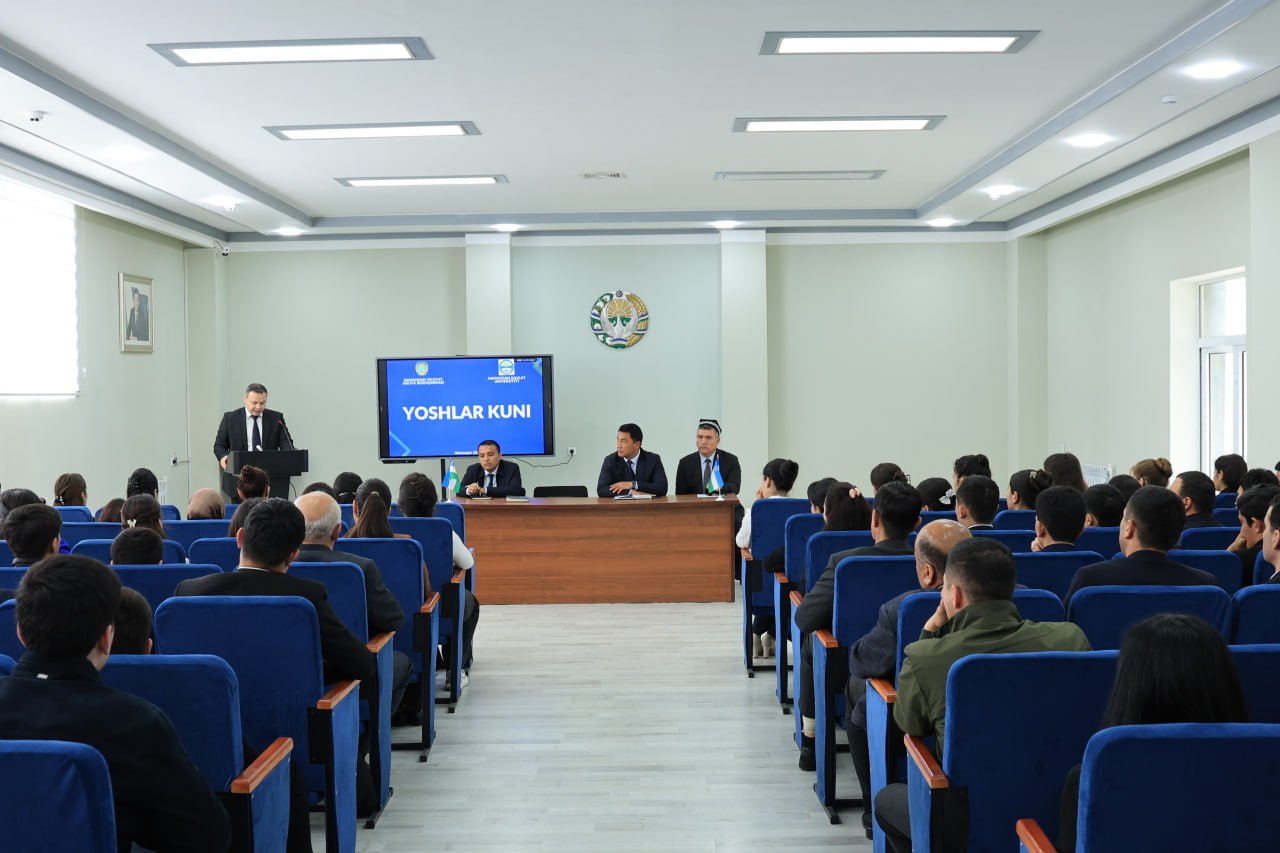 A “Leader and Youth Meeting” was held at Namangan State University 3