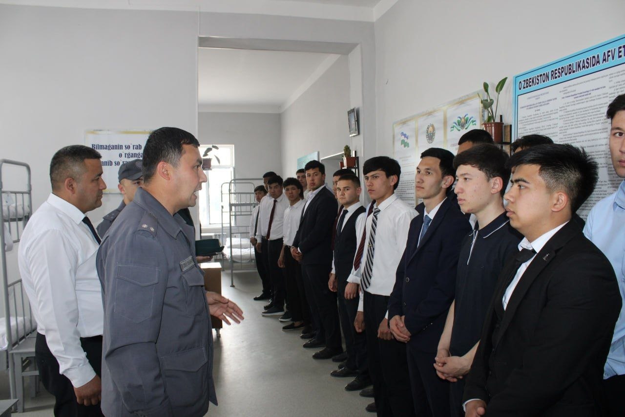 Students ознакомились с образом жизни detainees in a pre-trial detention center 6