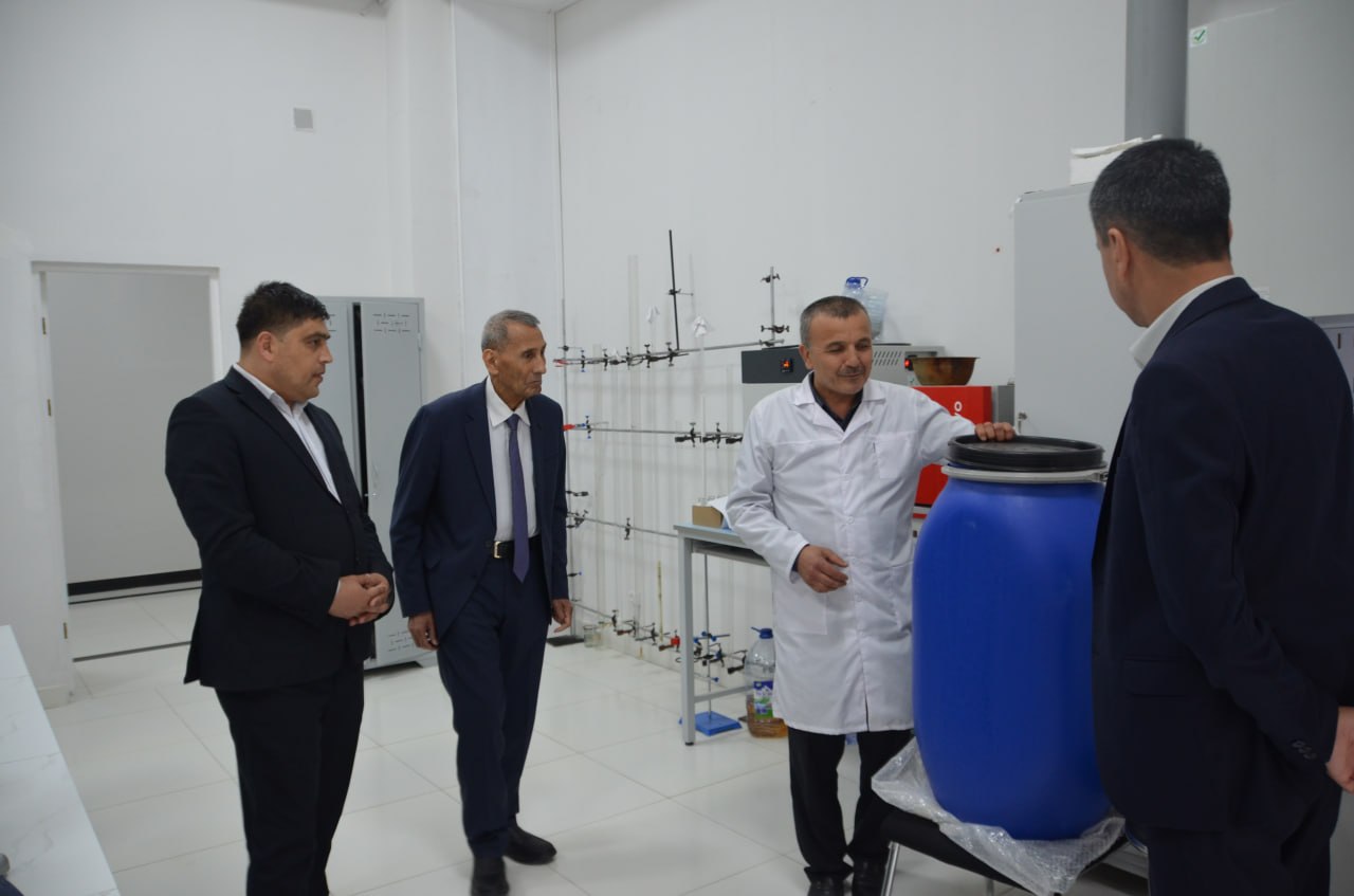 Tabiiy fanlar fakultetida «Akademik va yoshlar uchrashuvi»  o‘tkazildi. 3