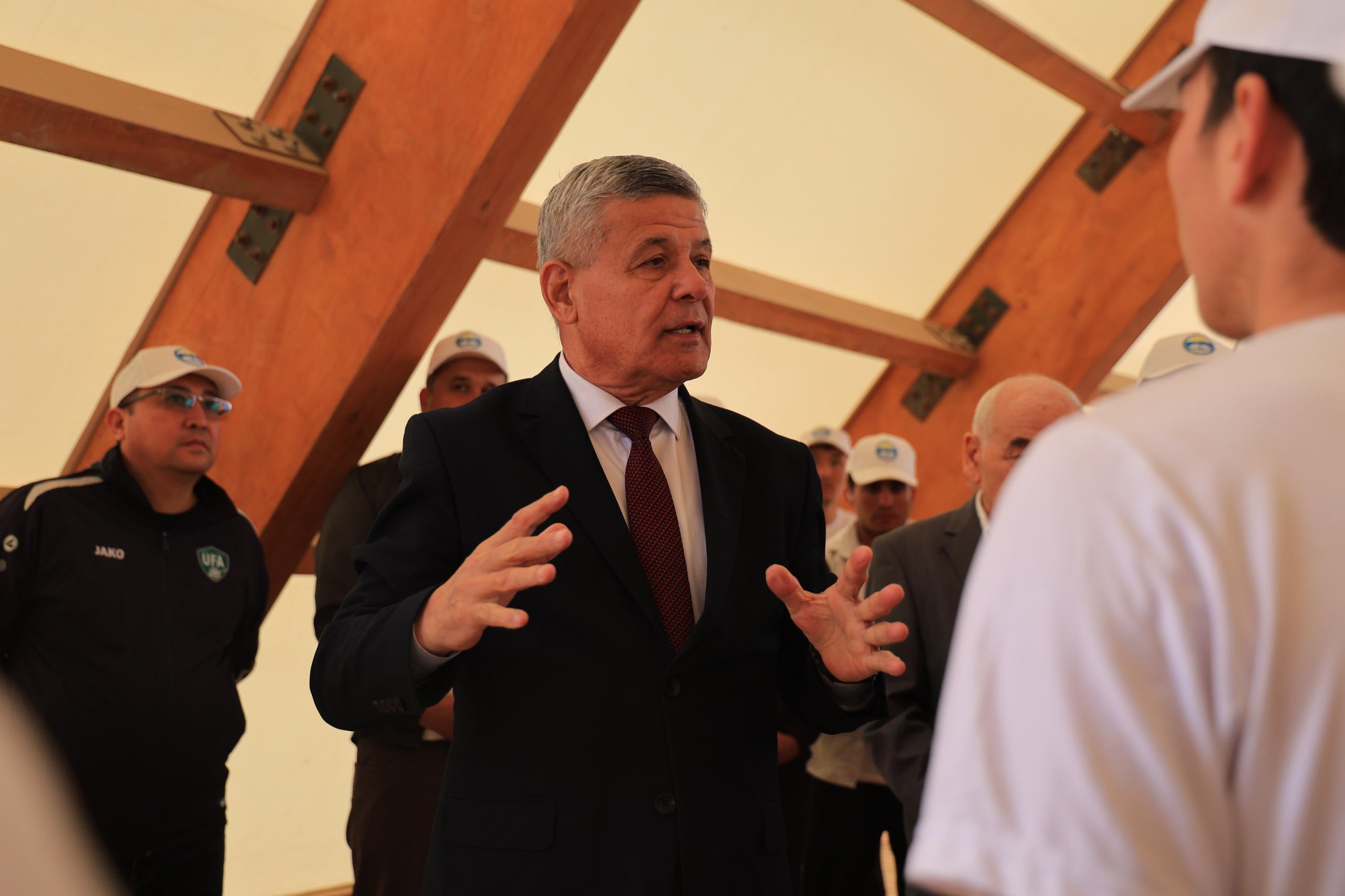 Namangan davlat universiteti rektori «Axsikent arxeologik yodgorligi» majmuasiga tashrif buyurdi 8