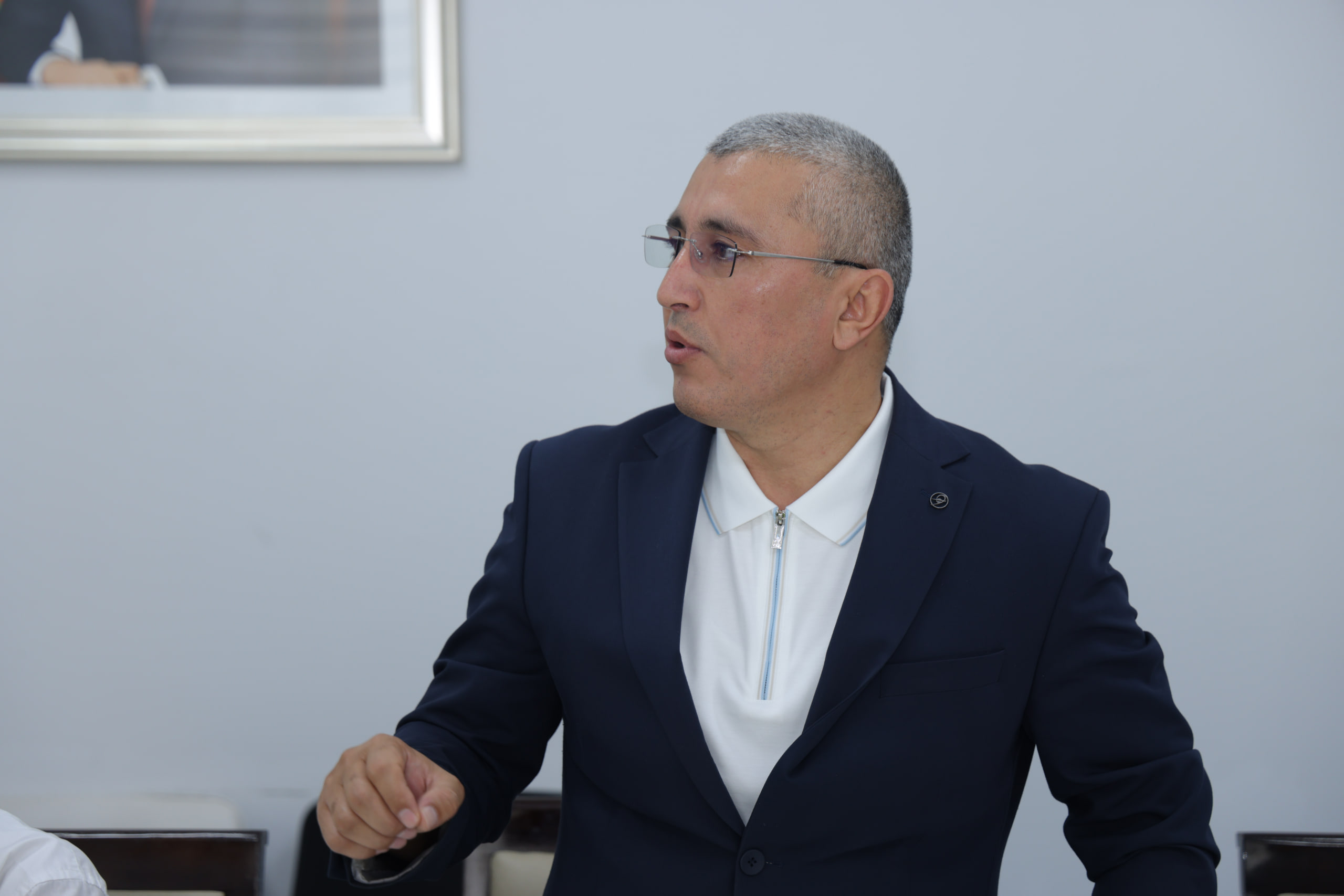 На заседании были рассмотрены результаты первого квартала по исполнению целевых показателей кафедр факультета физики и математики Наманганского государственного университета 6