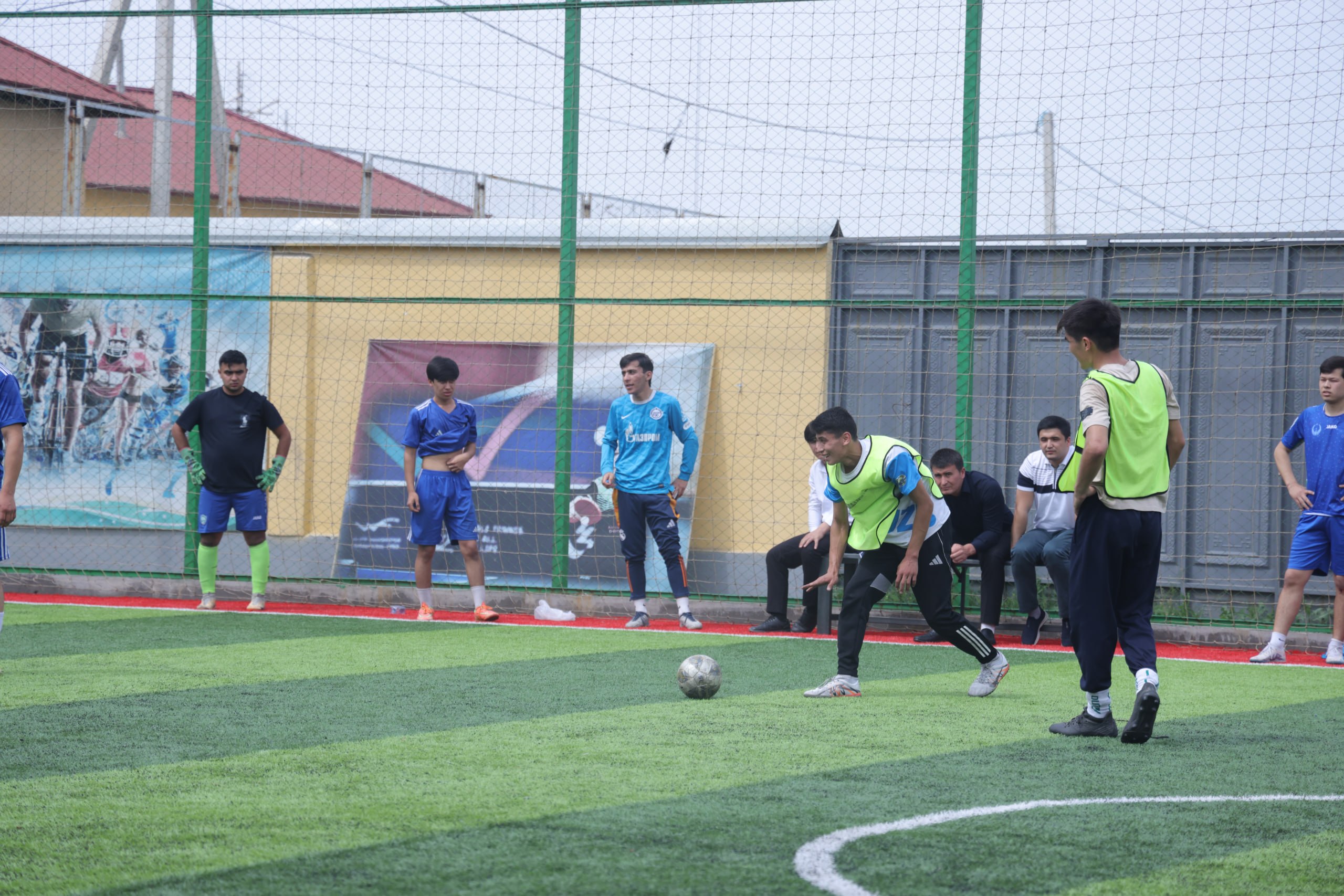 “Talaba Fest” doirasida talaba qizlar va yigitlar o‘rtasida sport musobaqalari o‘tkazildi 3