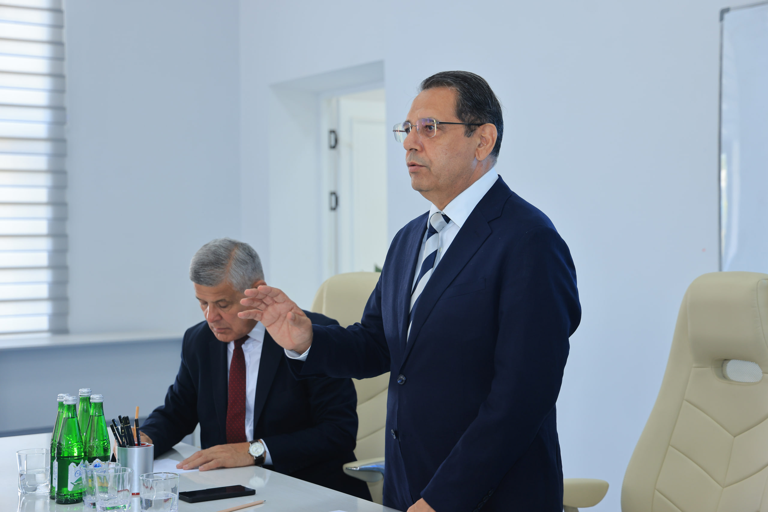 Vazir Namangan davlat universiteti professor-o‘qituvchilari bilan uchrashuv o‘tkazdi 2