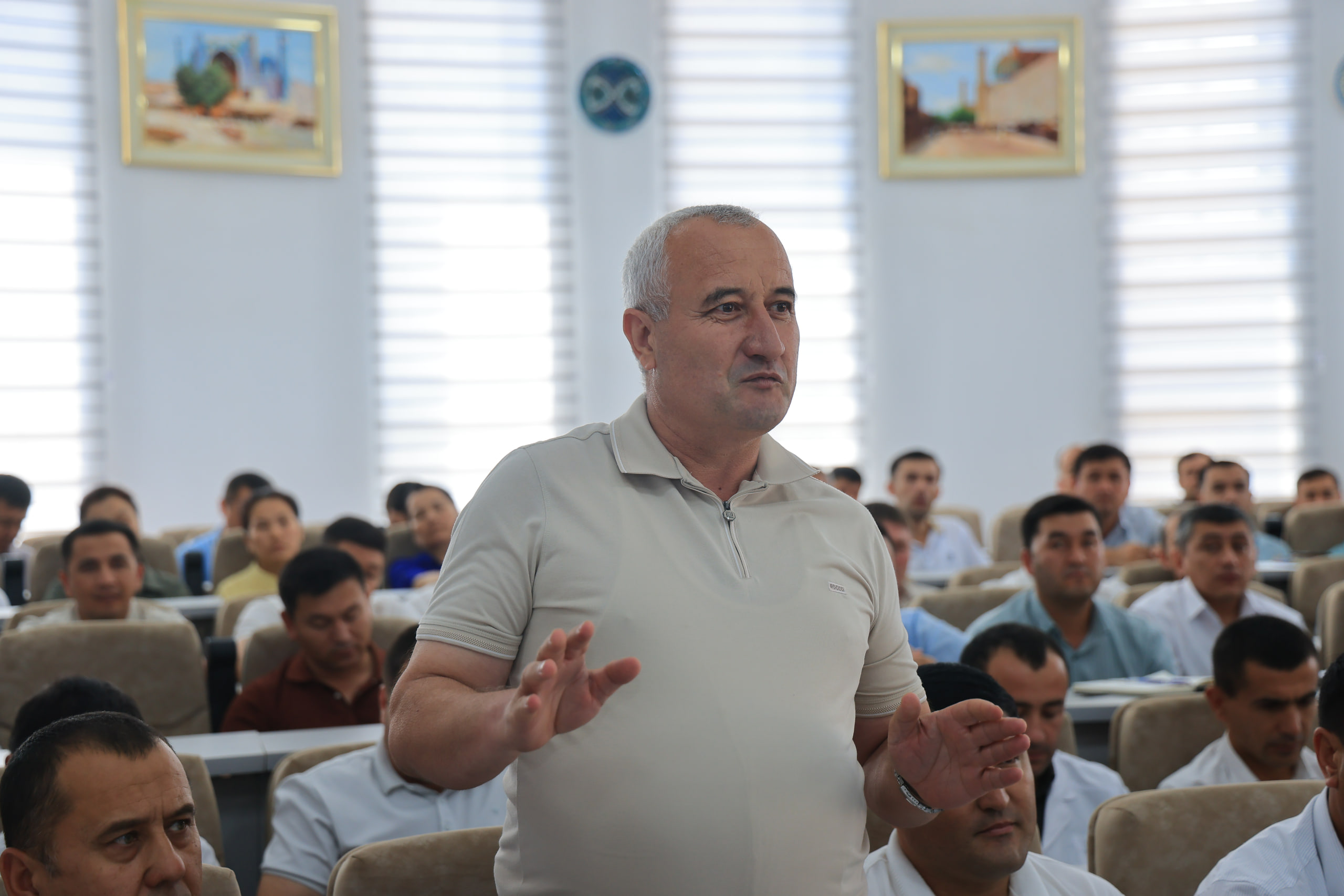 Vazir Namangan davlat universiteti professor-o‘qituvchilari bilan uchrashuv o‘tkazdi 4
