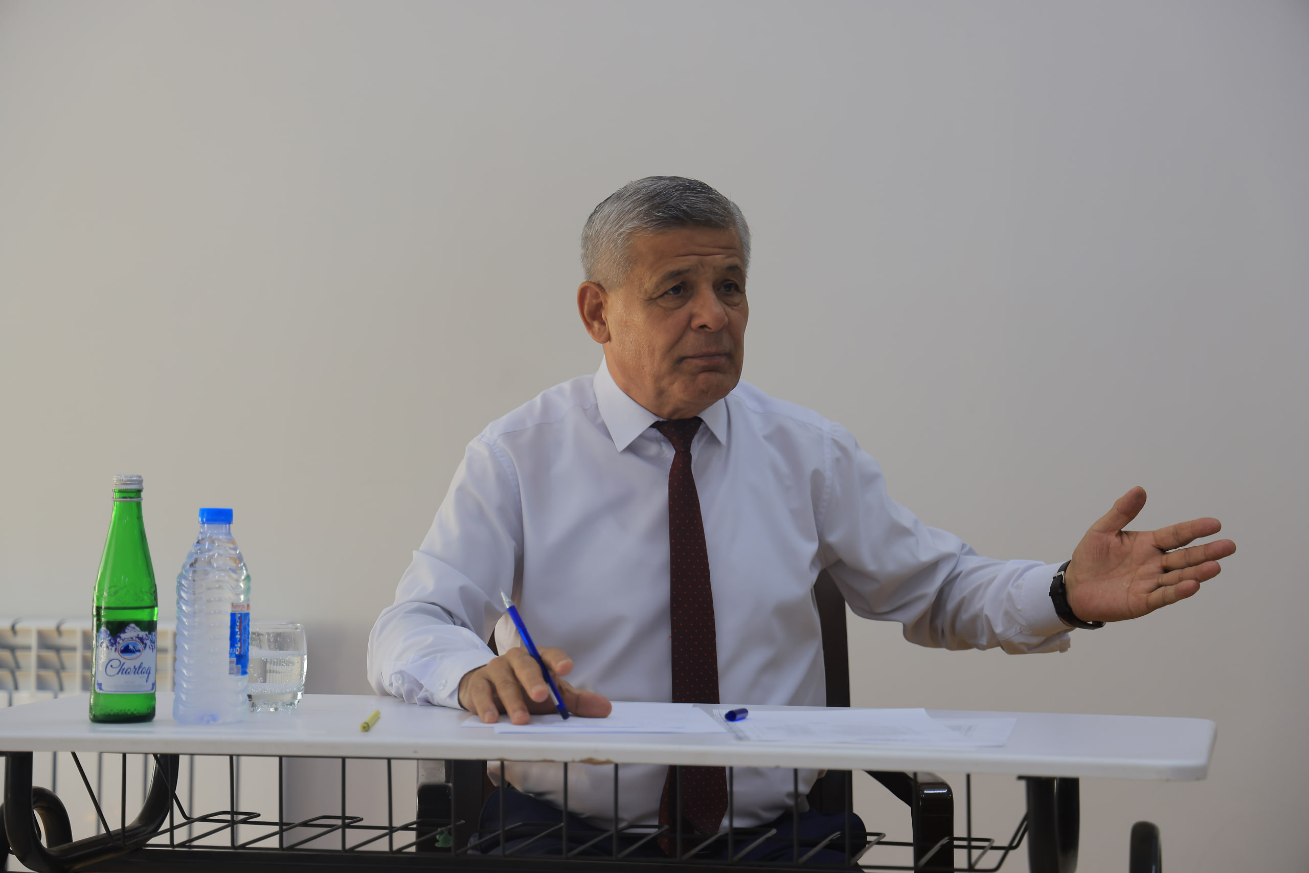 Namangan davlat universitetida 2026-yil maqsadli ko‘rsatkichlari ijrosining yarim yillik natijalari tanqidiy-tahliliy muhokama qilinmoqda 1